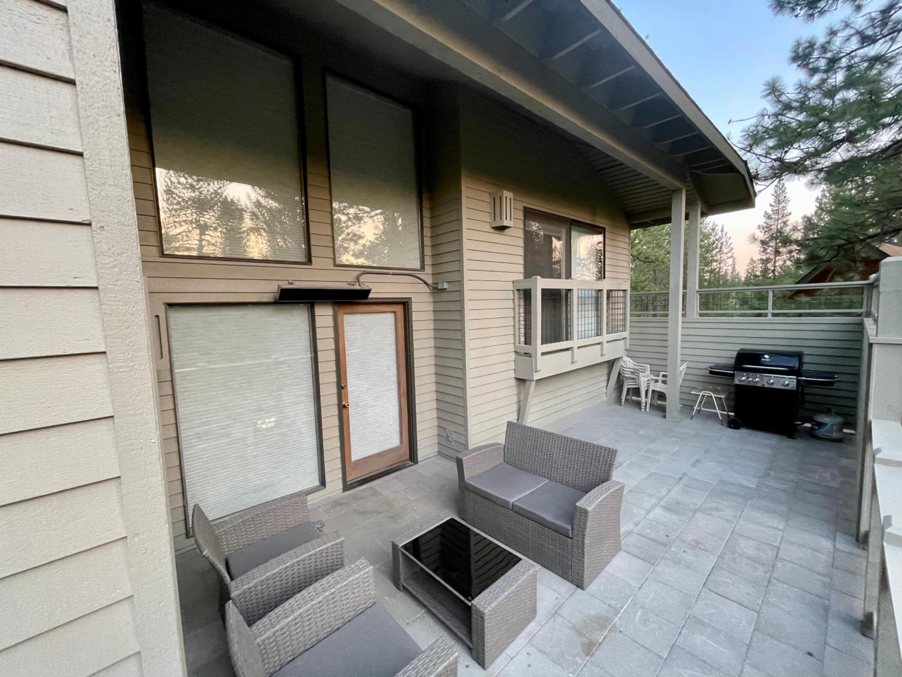 Great Kitchen, AC, SHARC Access, Hot Tub, Bring Pet! view 4