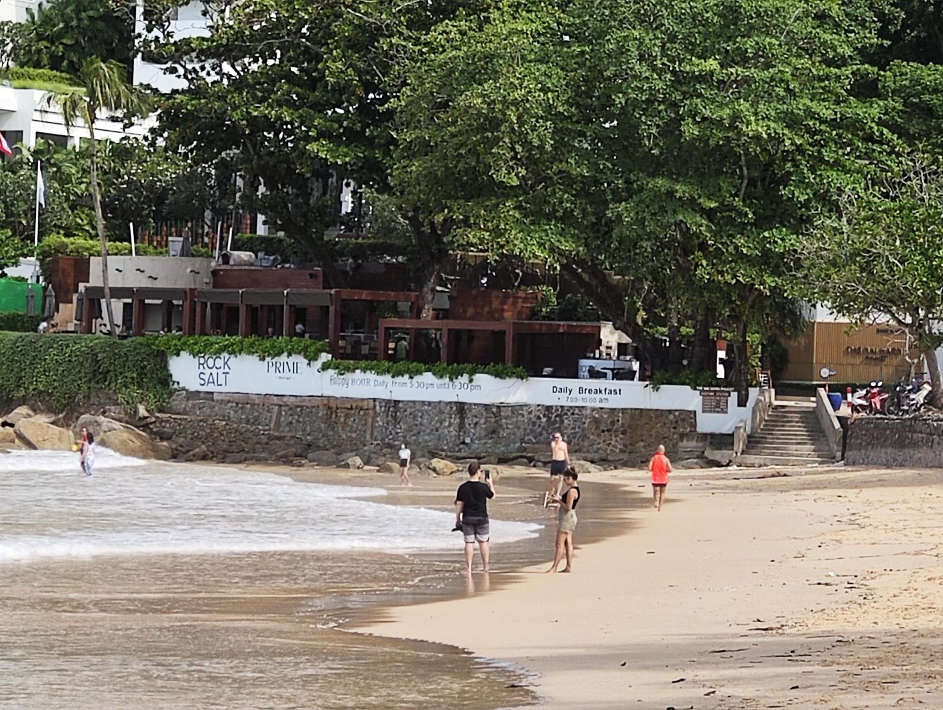 Nai Harn beach - Studio room on 2 floor at ReLife The Windy
