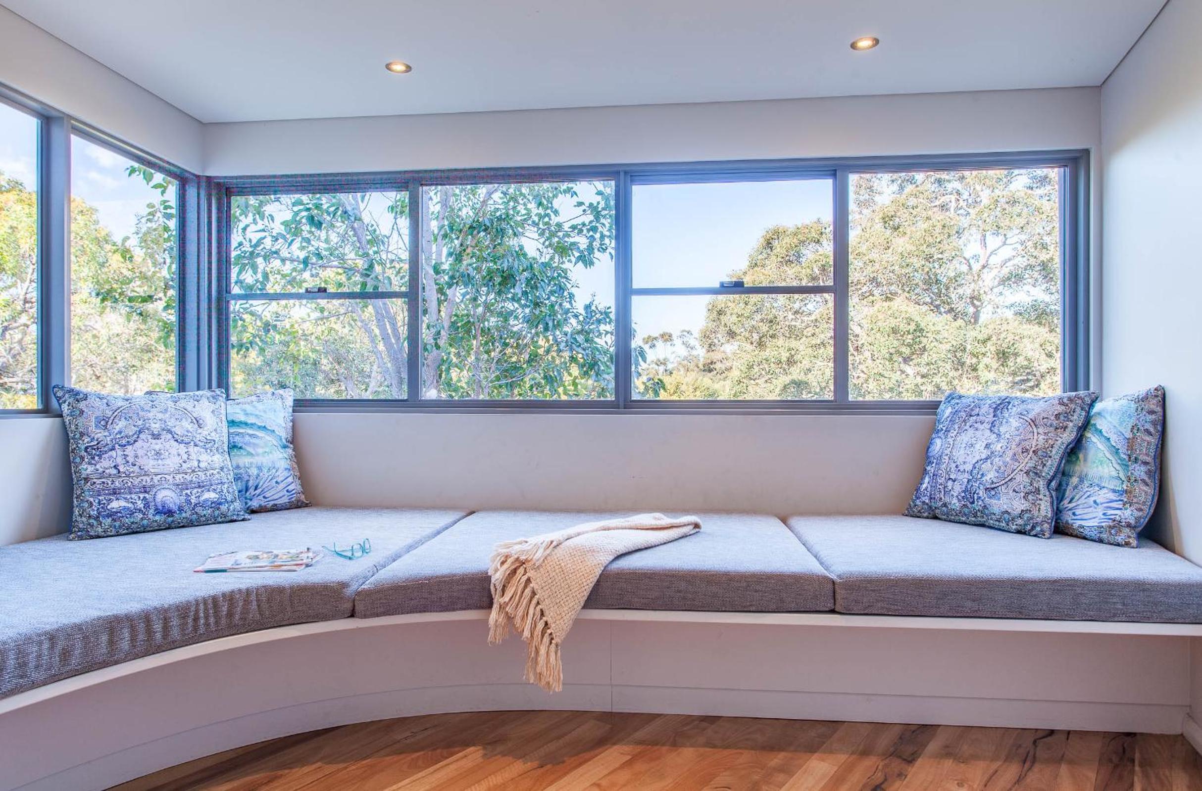 Deck House I Private Properties