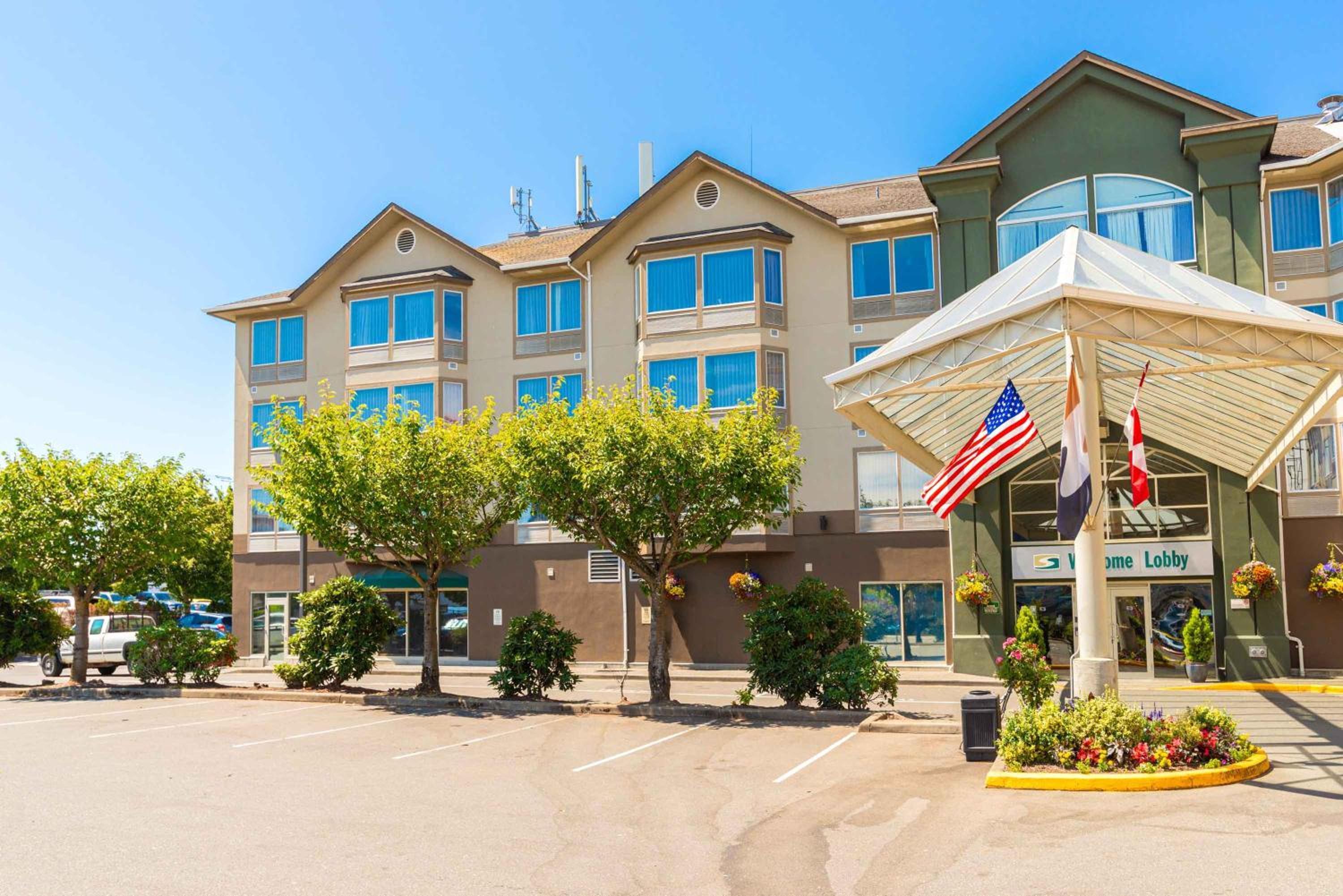 Sandman Hotel Victoria-0