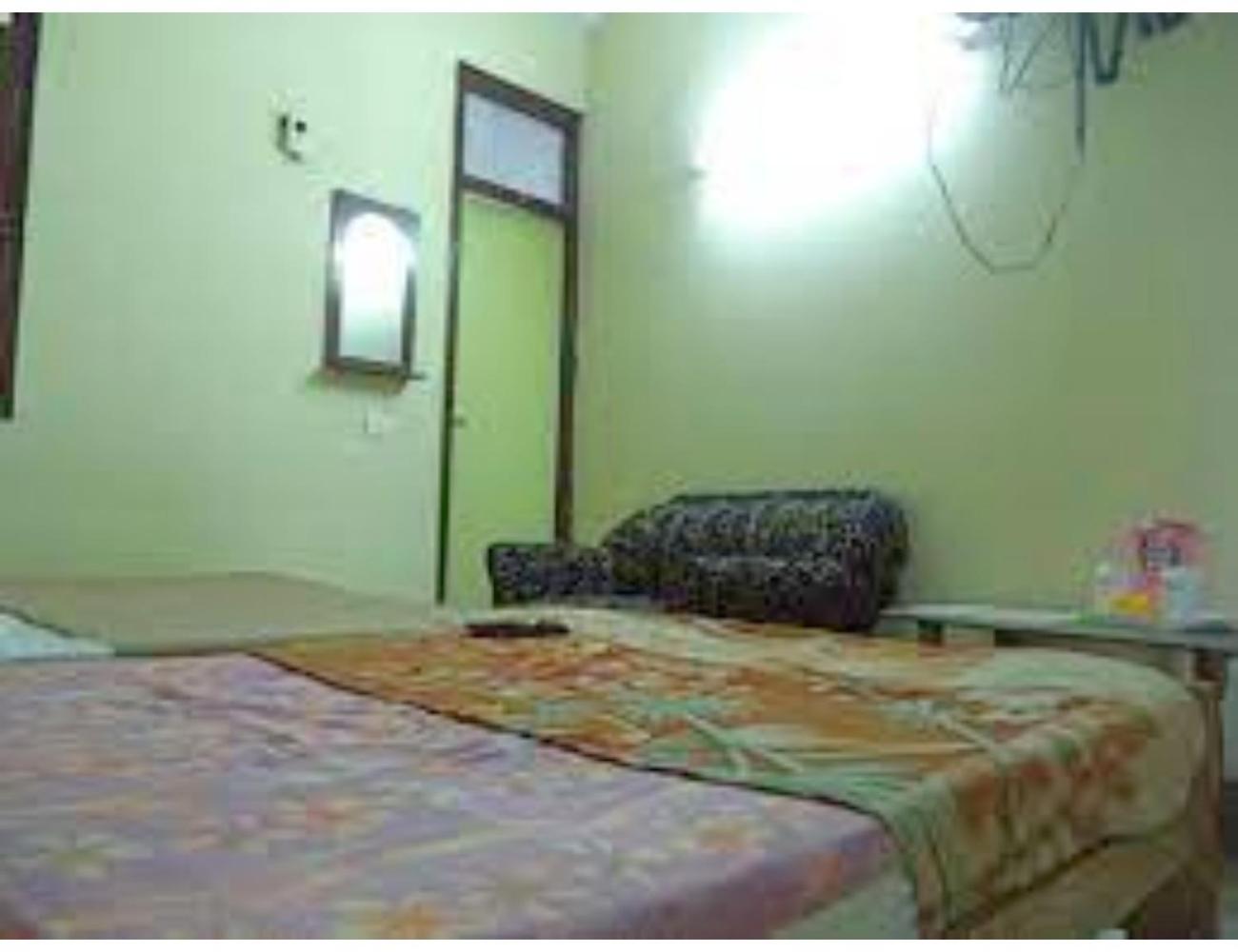 Viren Plaza, Agra