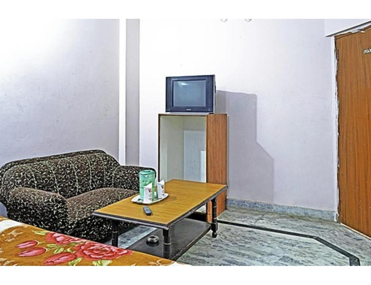 Viren Plaza, Agra