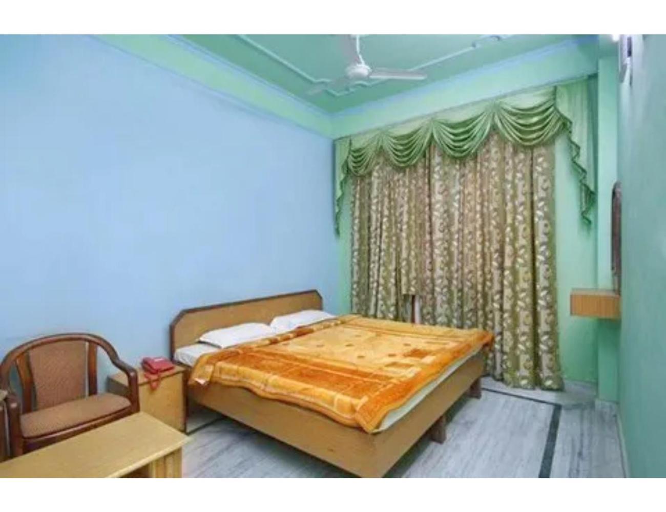 Viren Plaza, Agra