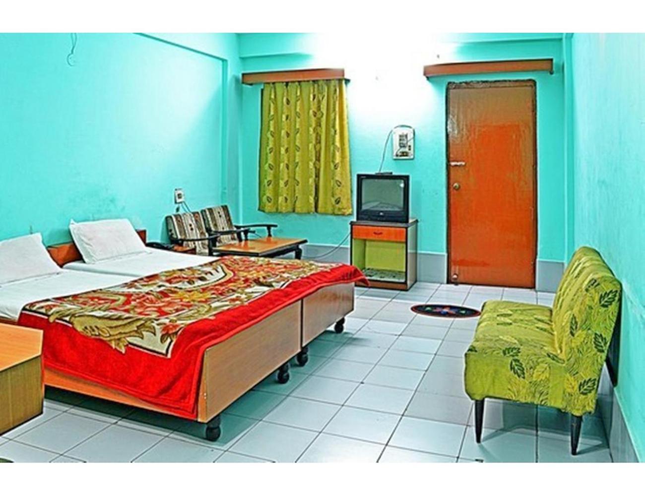 Viren Plaza, Agra
