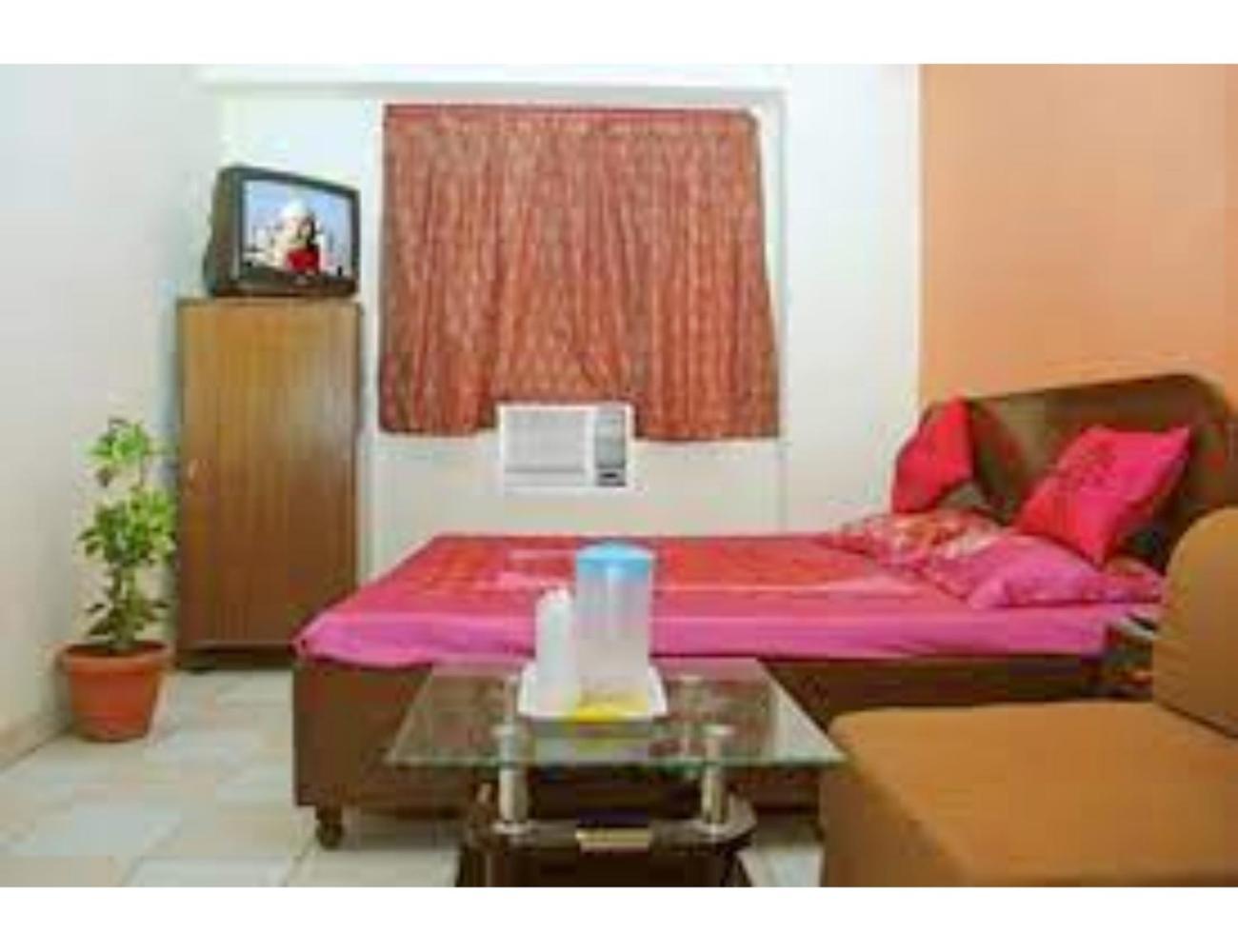 Viren Plaza, Agra