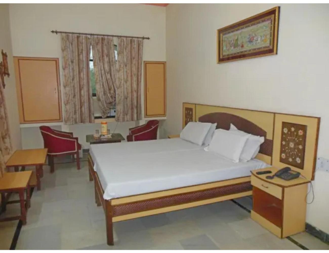 Viren Plaza, Agra