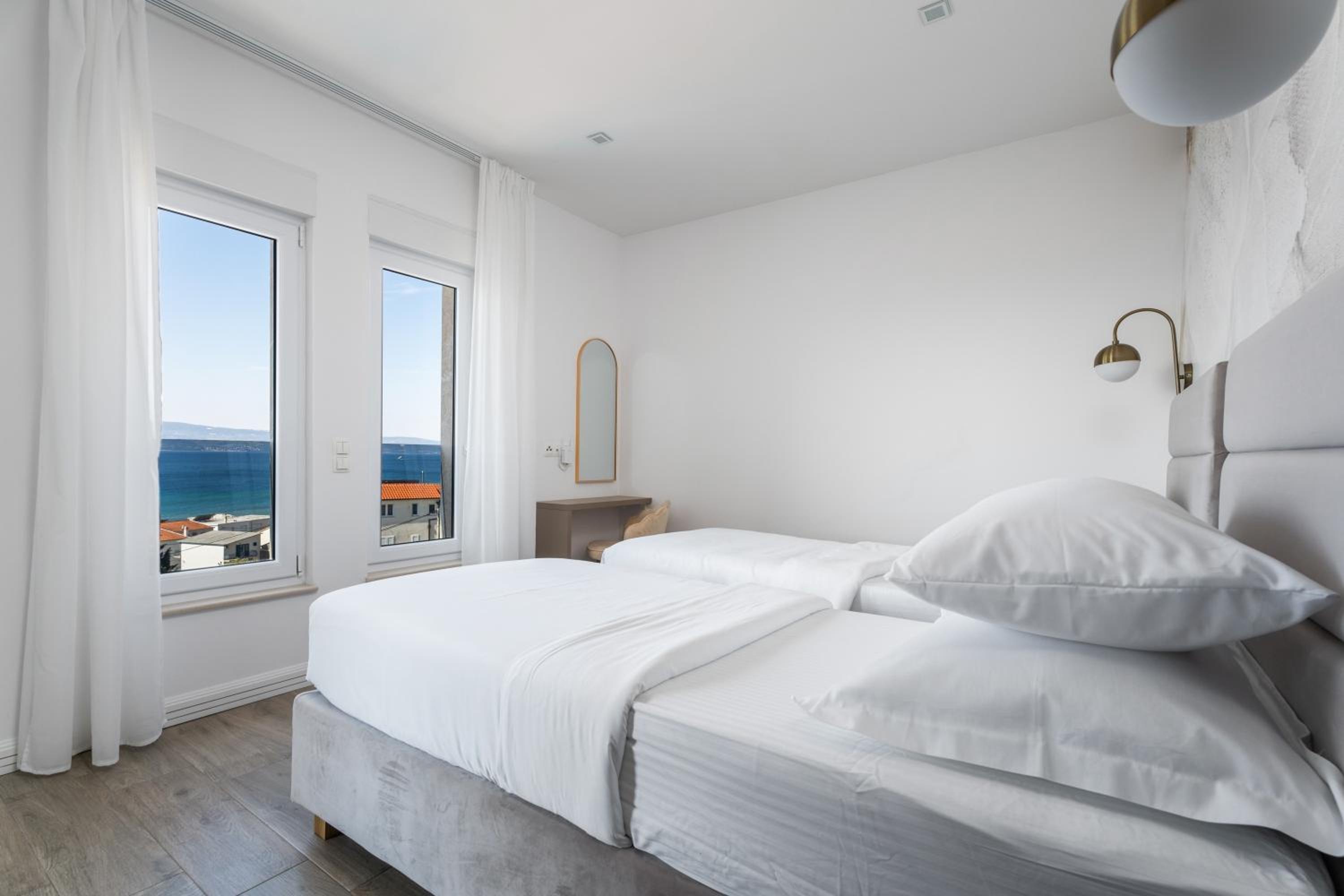 Luxury VILLA BANE, heated private pool and jacuzzi, sandy beach 120m far, 12 pax view 4