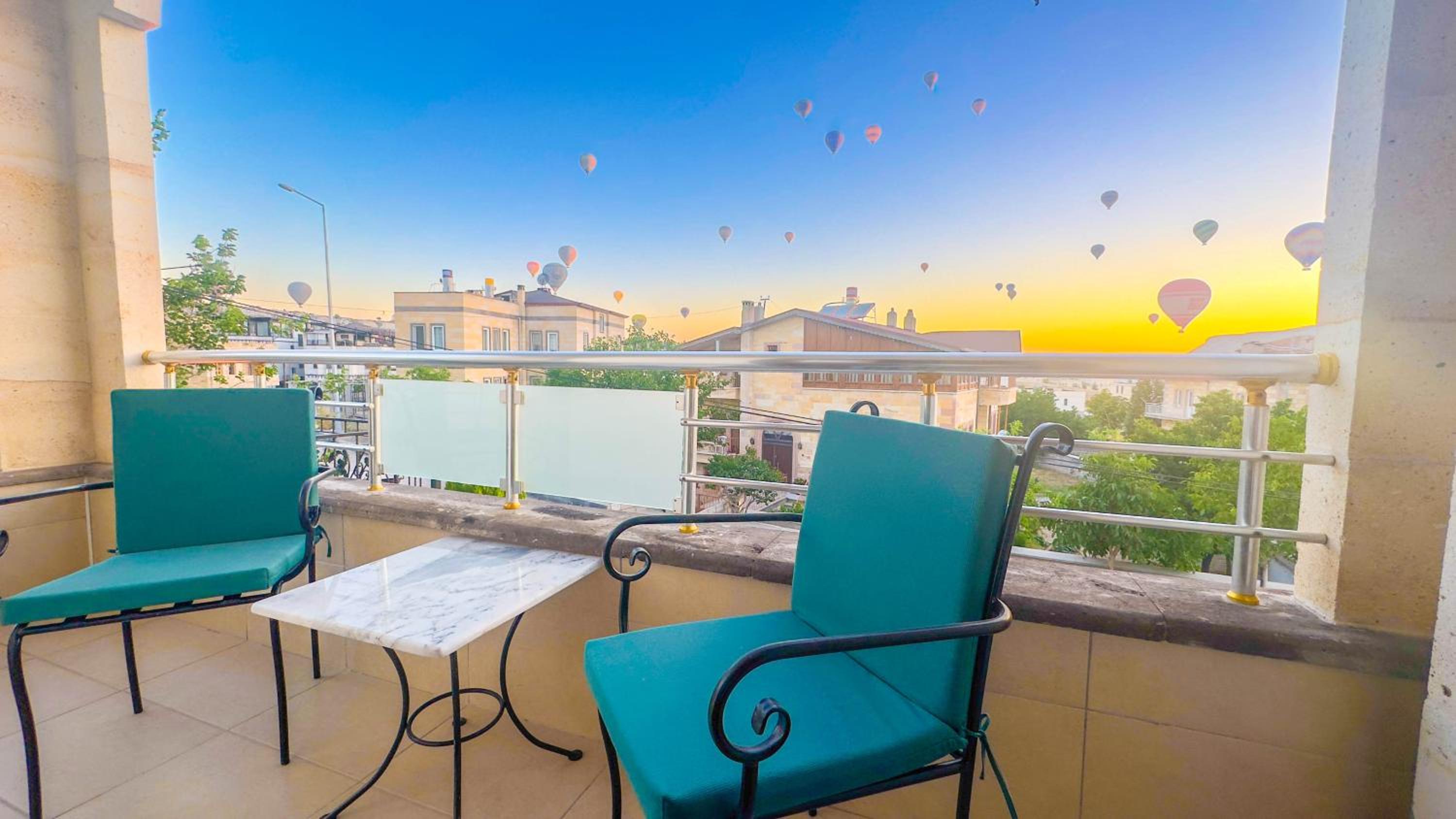 Rocca Stone House - Image 35