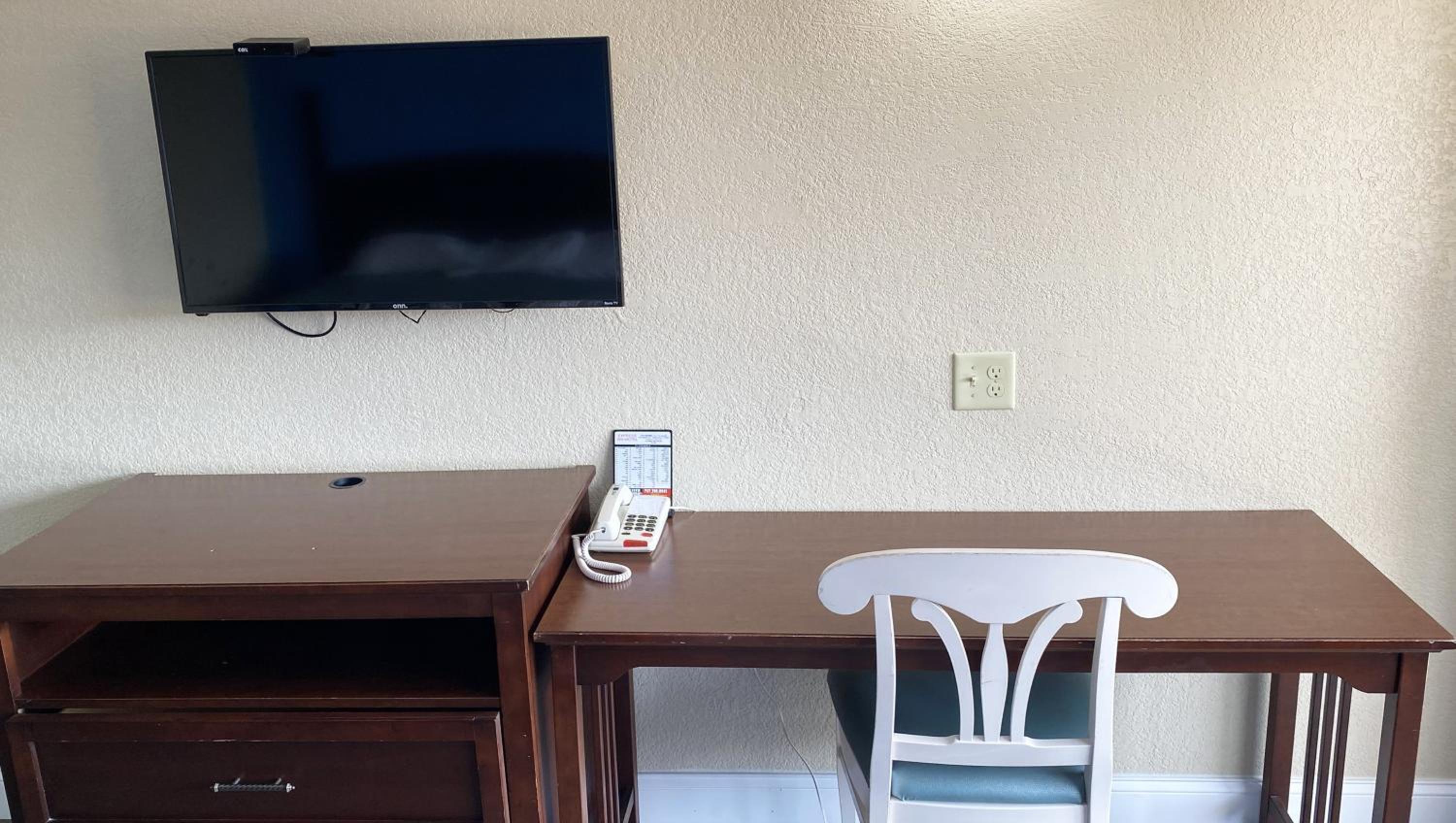 Express Inn Newport News - Property Image 38