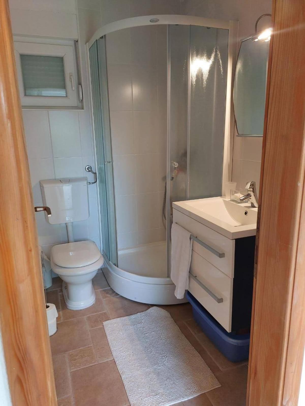 Apartmani Neda