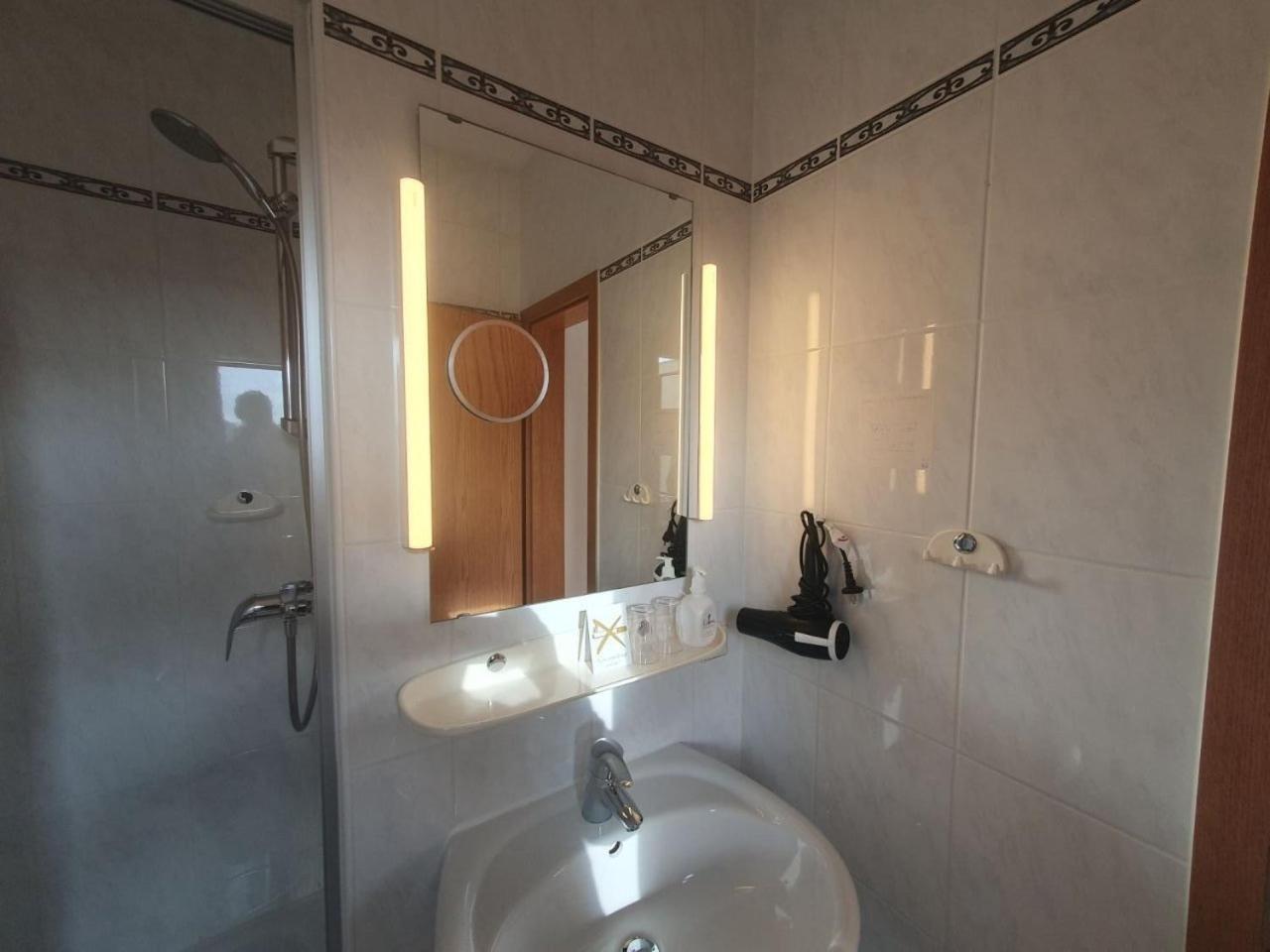 ABM Apartment Haus