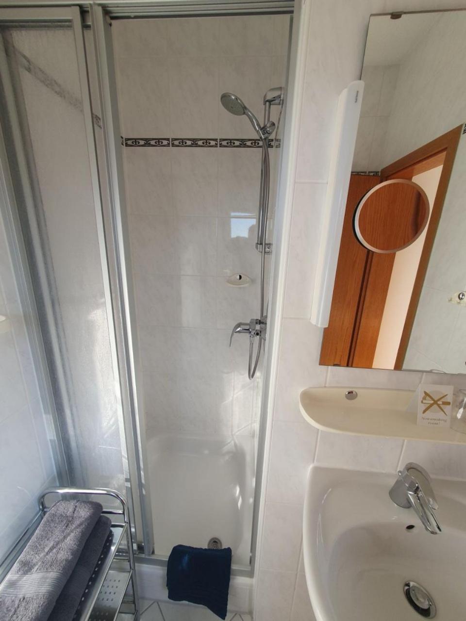 ABM Apartment Haus