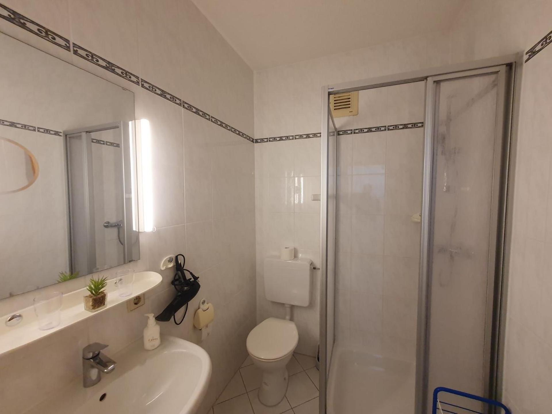 ABM Apartment Haus
