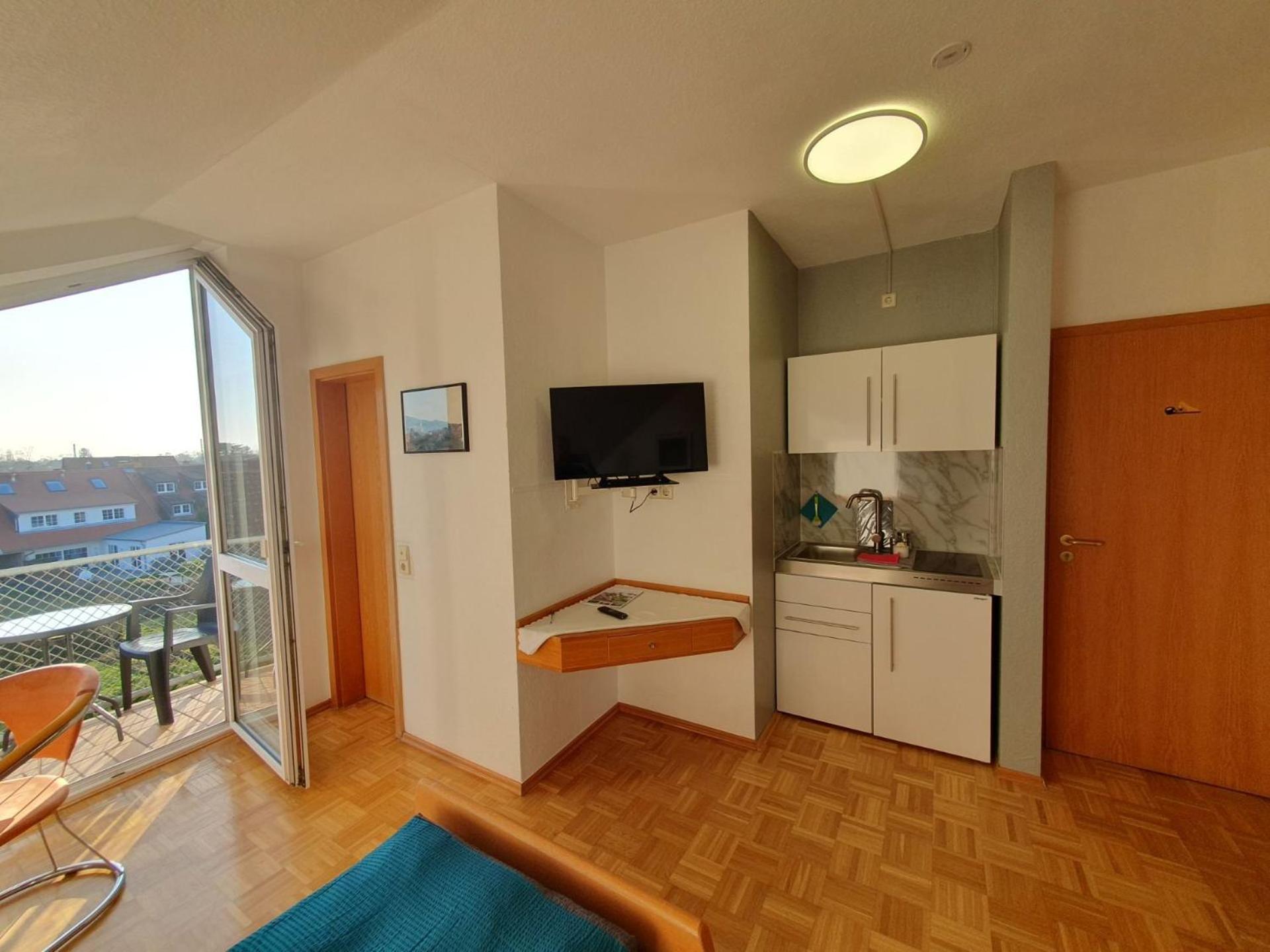 ABM Apartment Haus