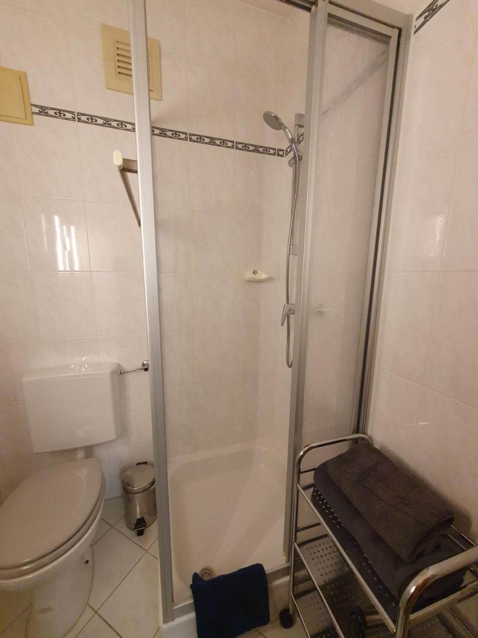 ABM Apartment Haus