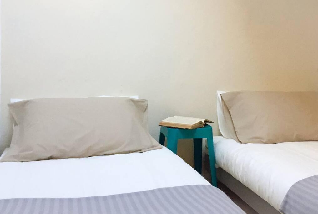 Via Lambertesca, 14 - Florence Charming Apartments - Large Design Home between Uffizi and Ponte Vecchio - 4rth floor without elevator