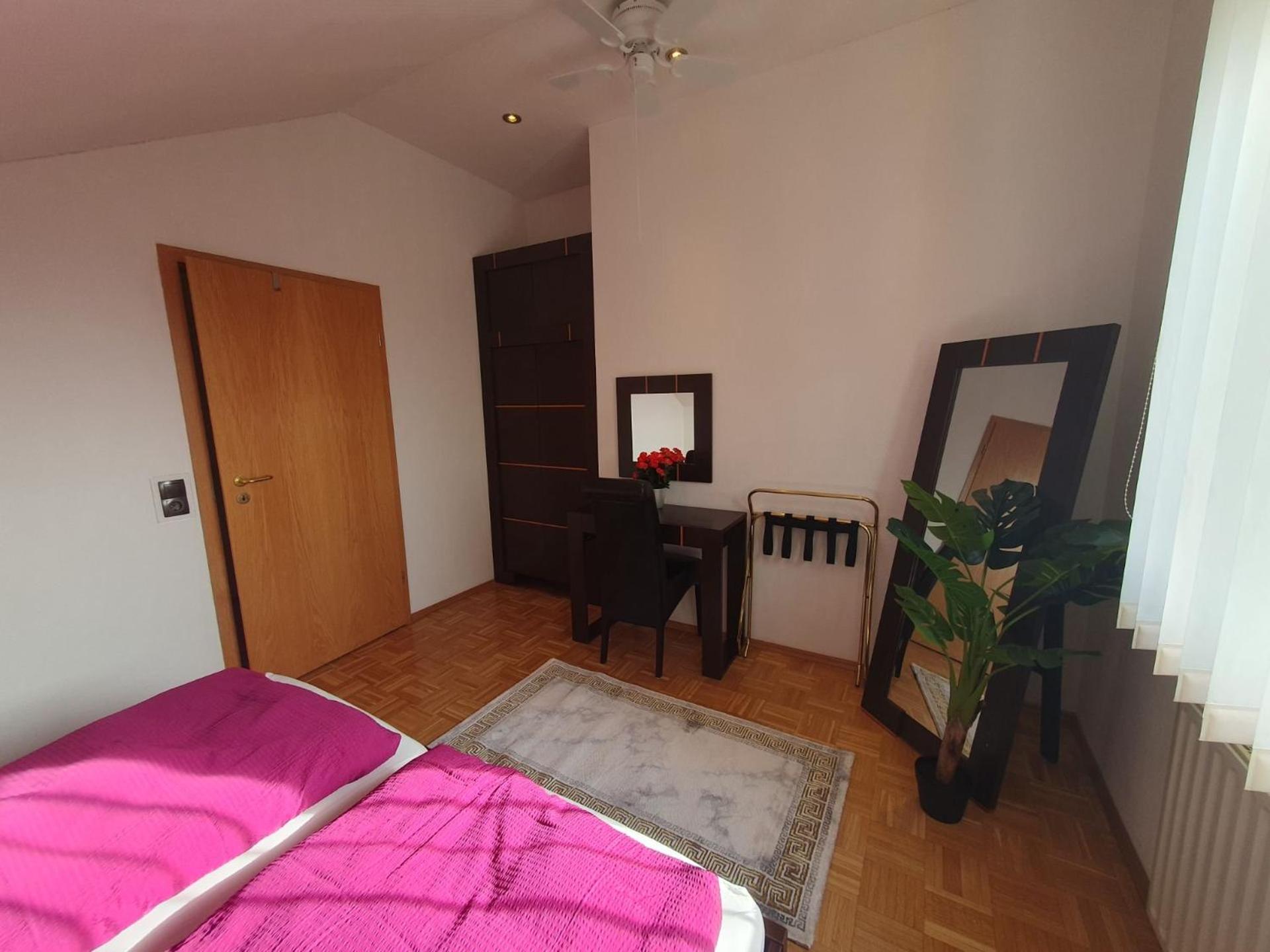 ABM Apartment Haus
