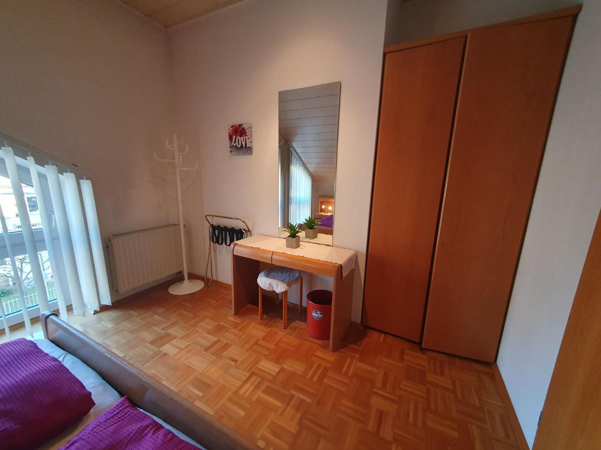 ABM Apartment Haus
