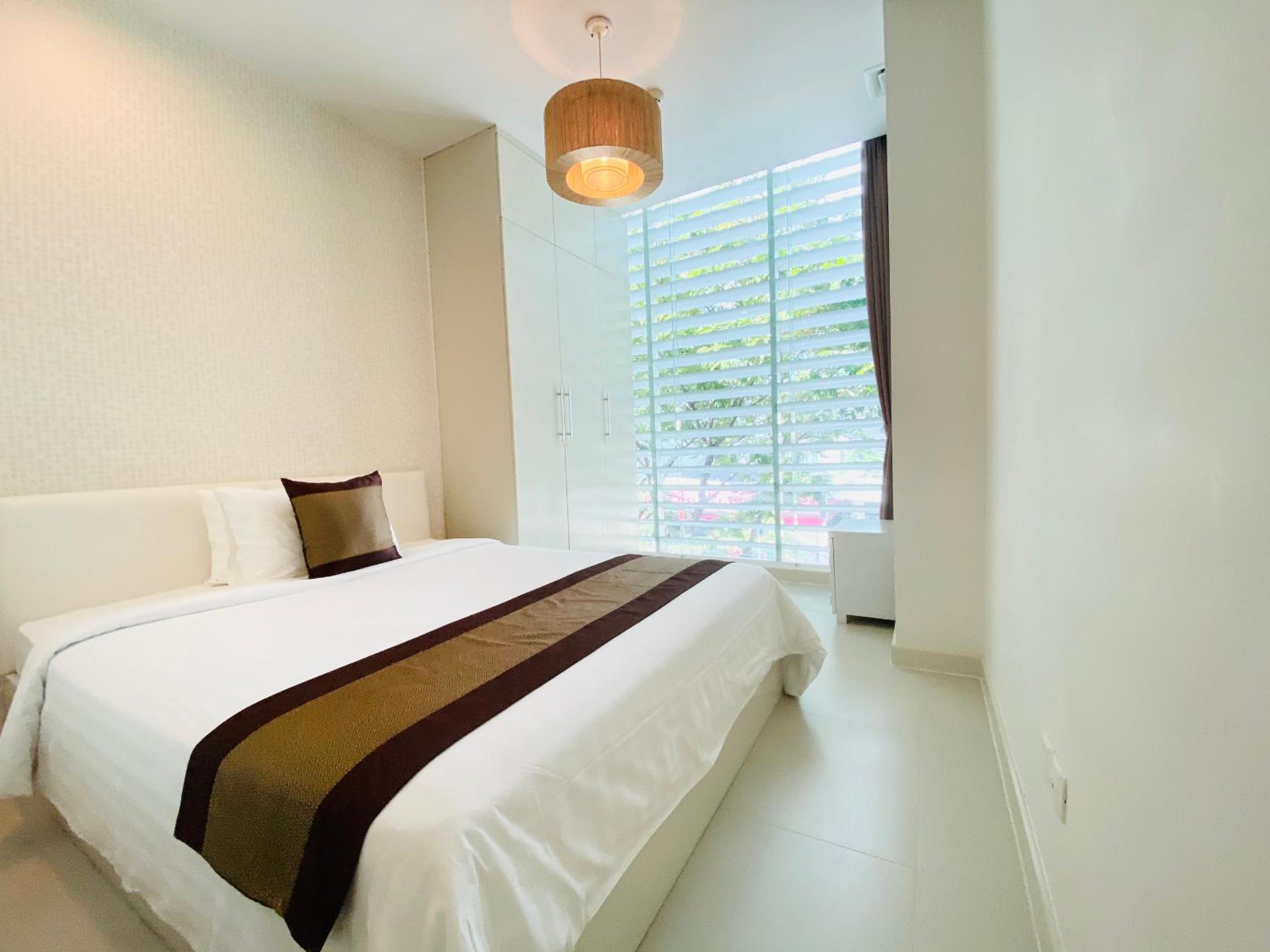 GLENWOOD APARTMENT