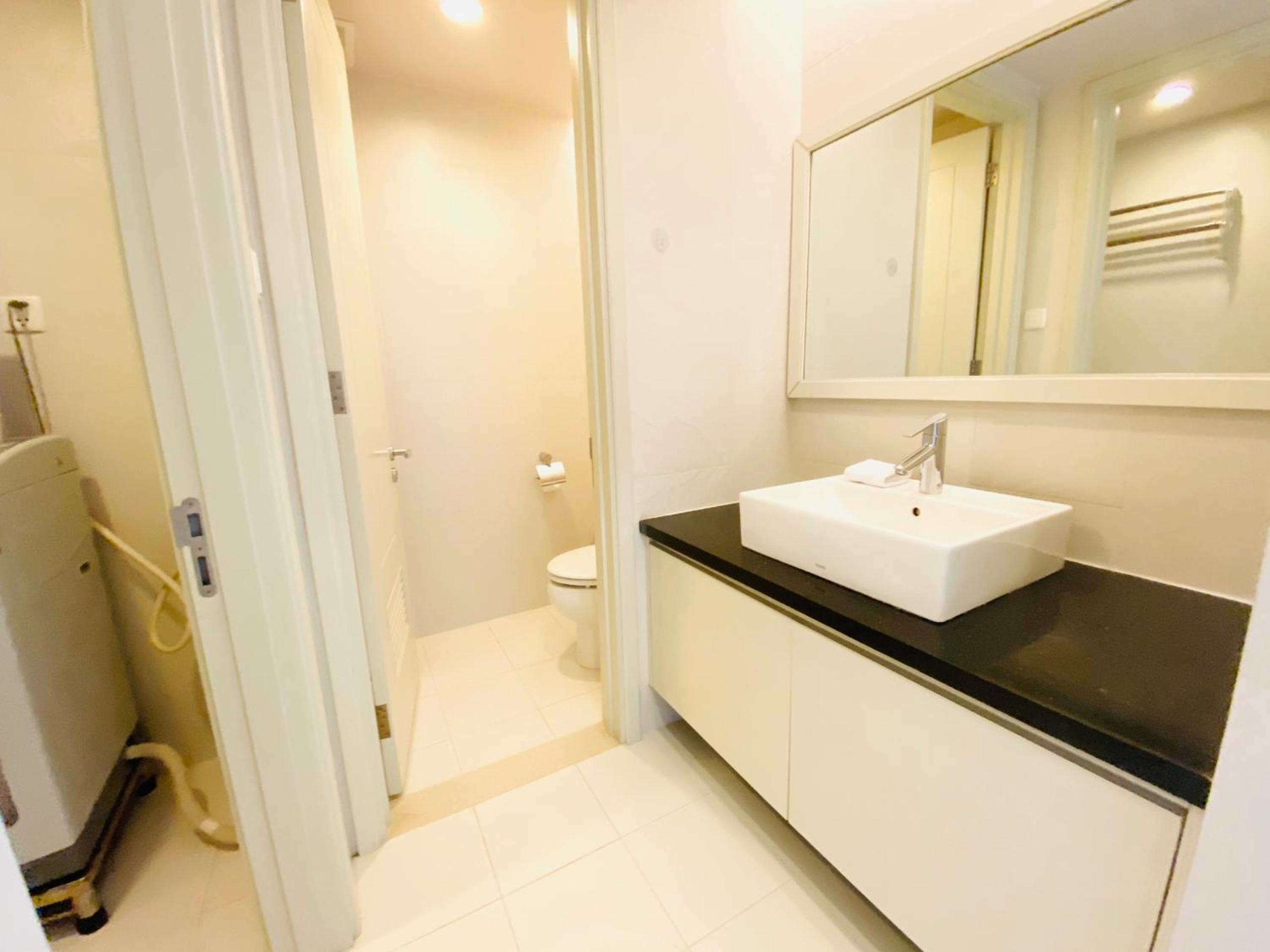 GLENWOOD APARTMENT