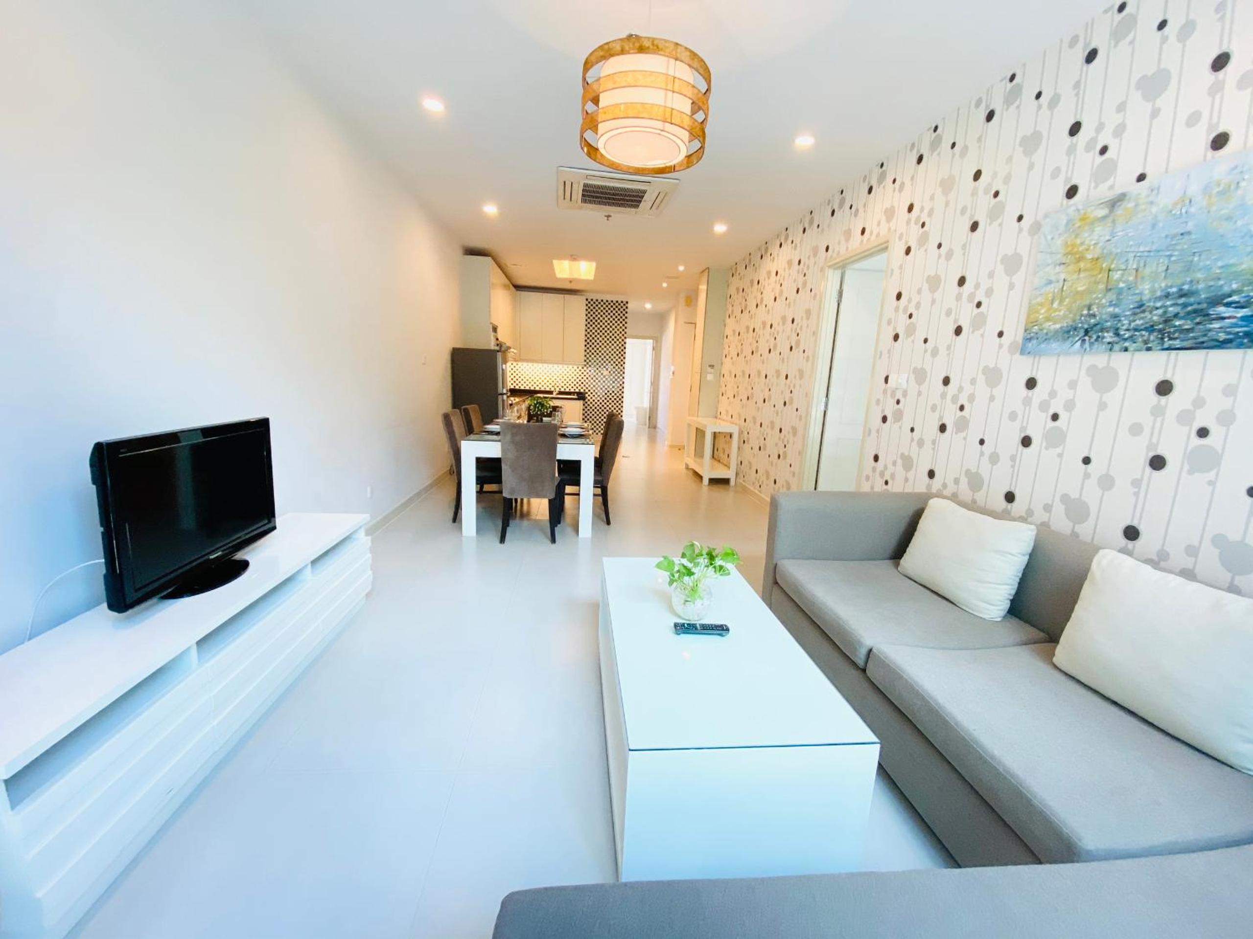 GLENWOOD APARTMENT