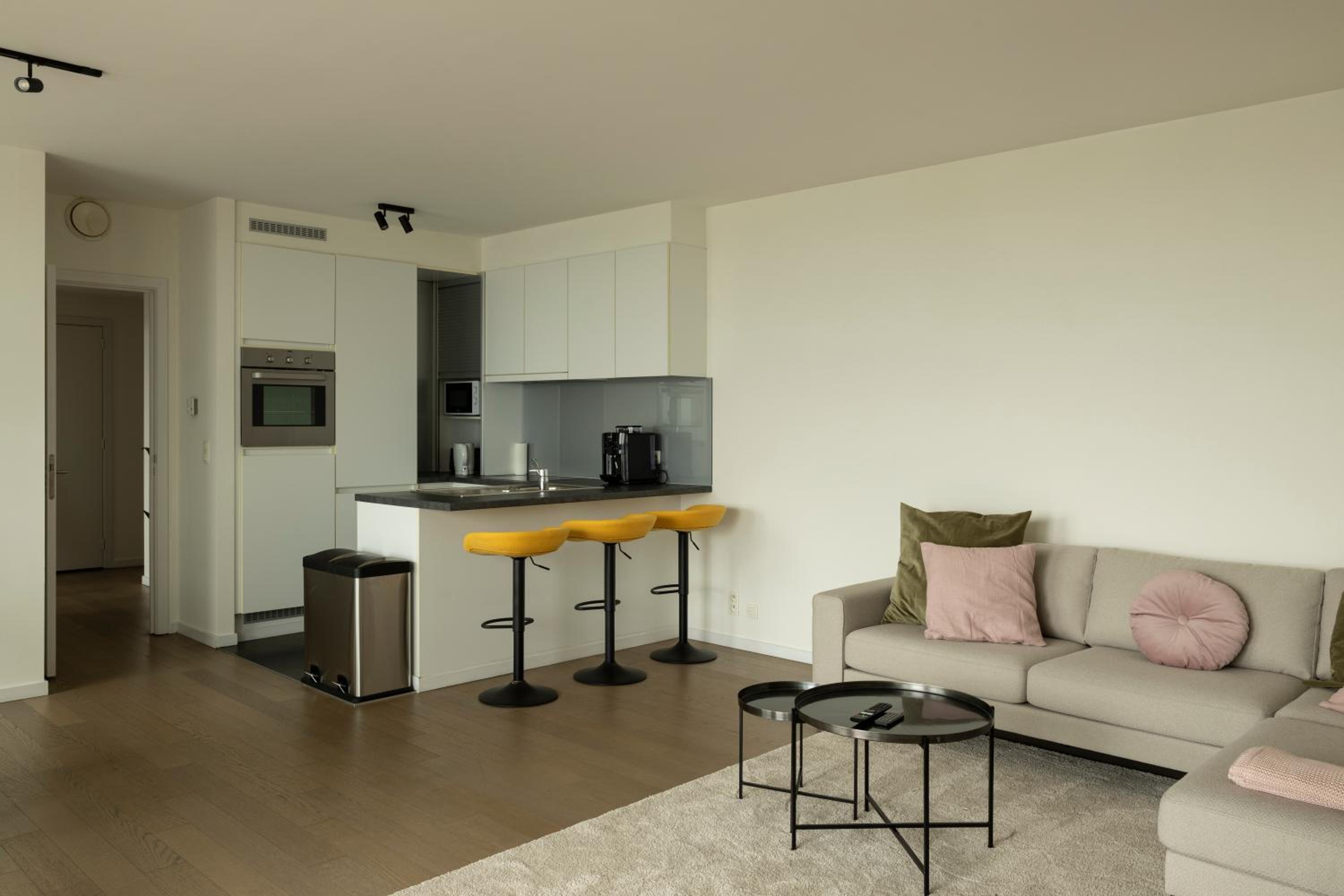 UNIEK appartement - mooiste en hoogste uitzicht op Antwerpen! - incl gratis parking