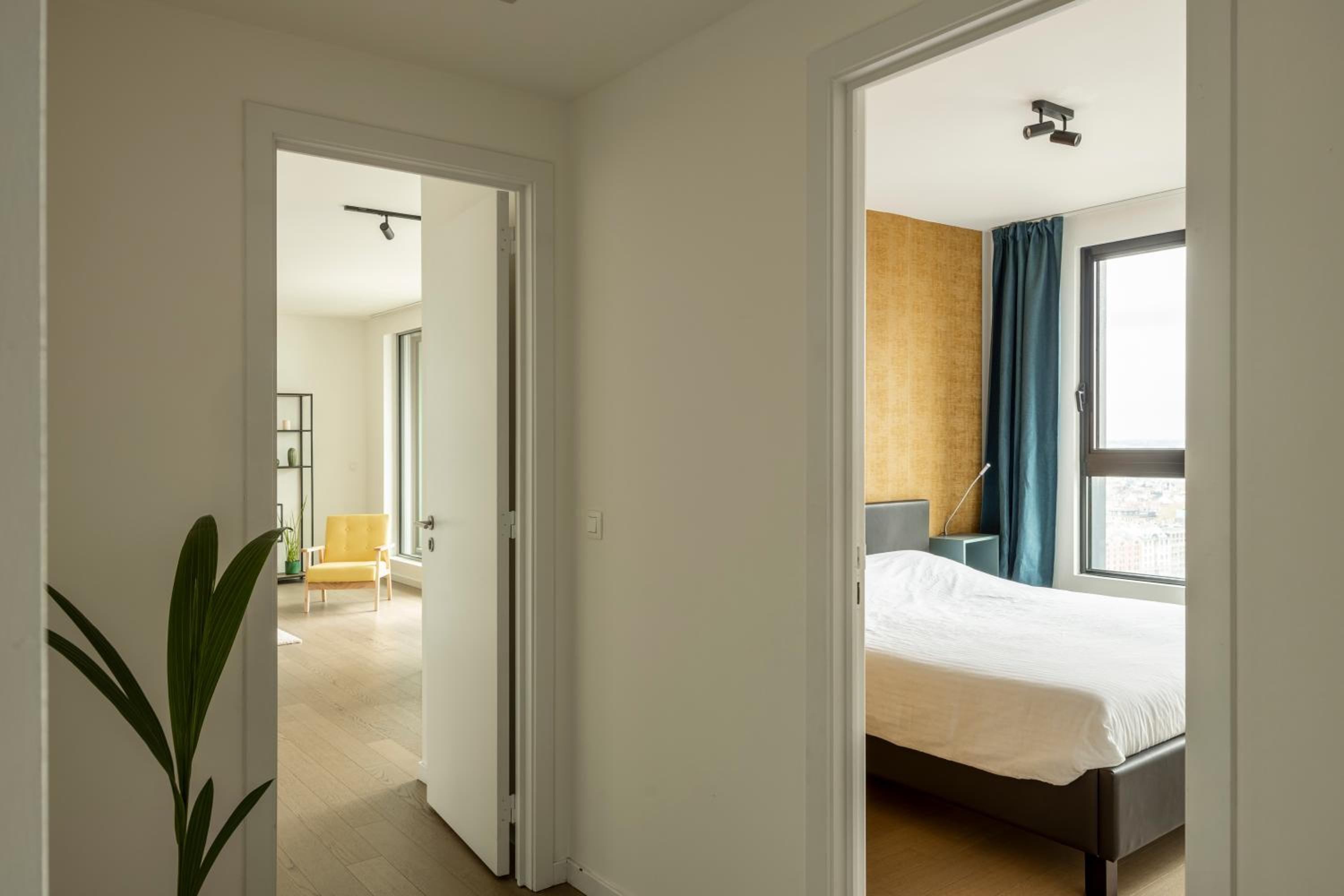 UNIEK appartement - mooiste en hoogste uitzicht op Antwerpen! - incl gratis parking