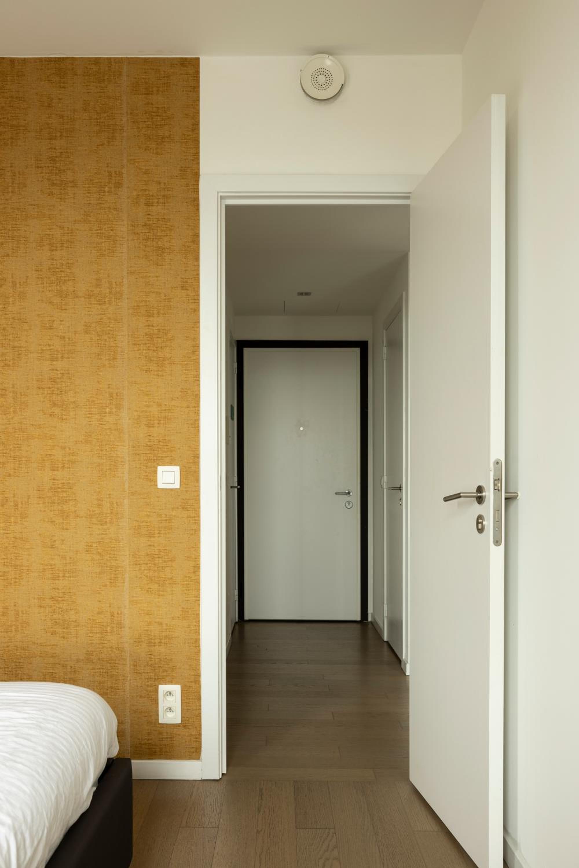 UNIEK appartement - mooiste en hoogste uitzicht op Antwerpen! - incl gratis parking