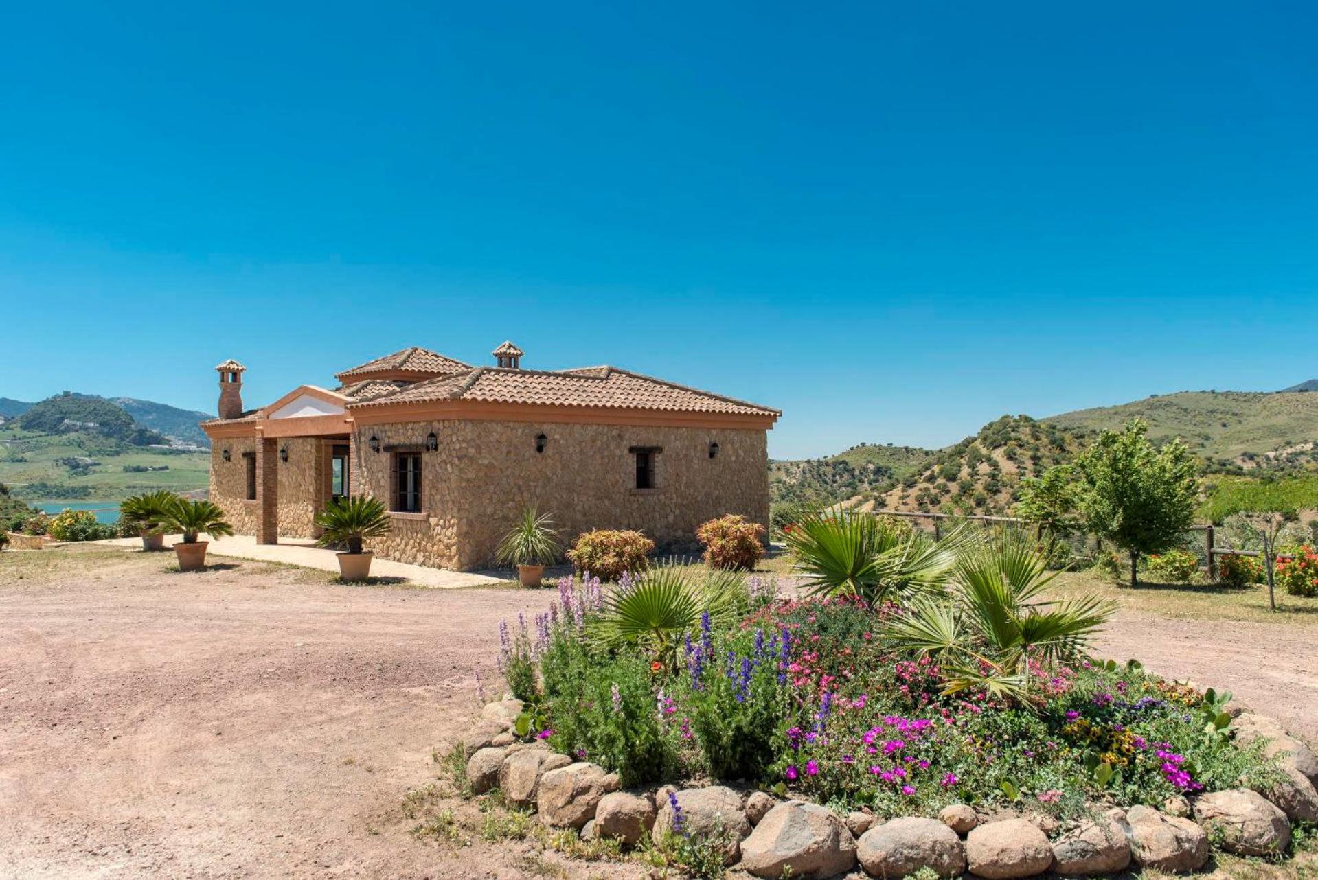 El Huertecillo by Vintage Travel