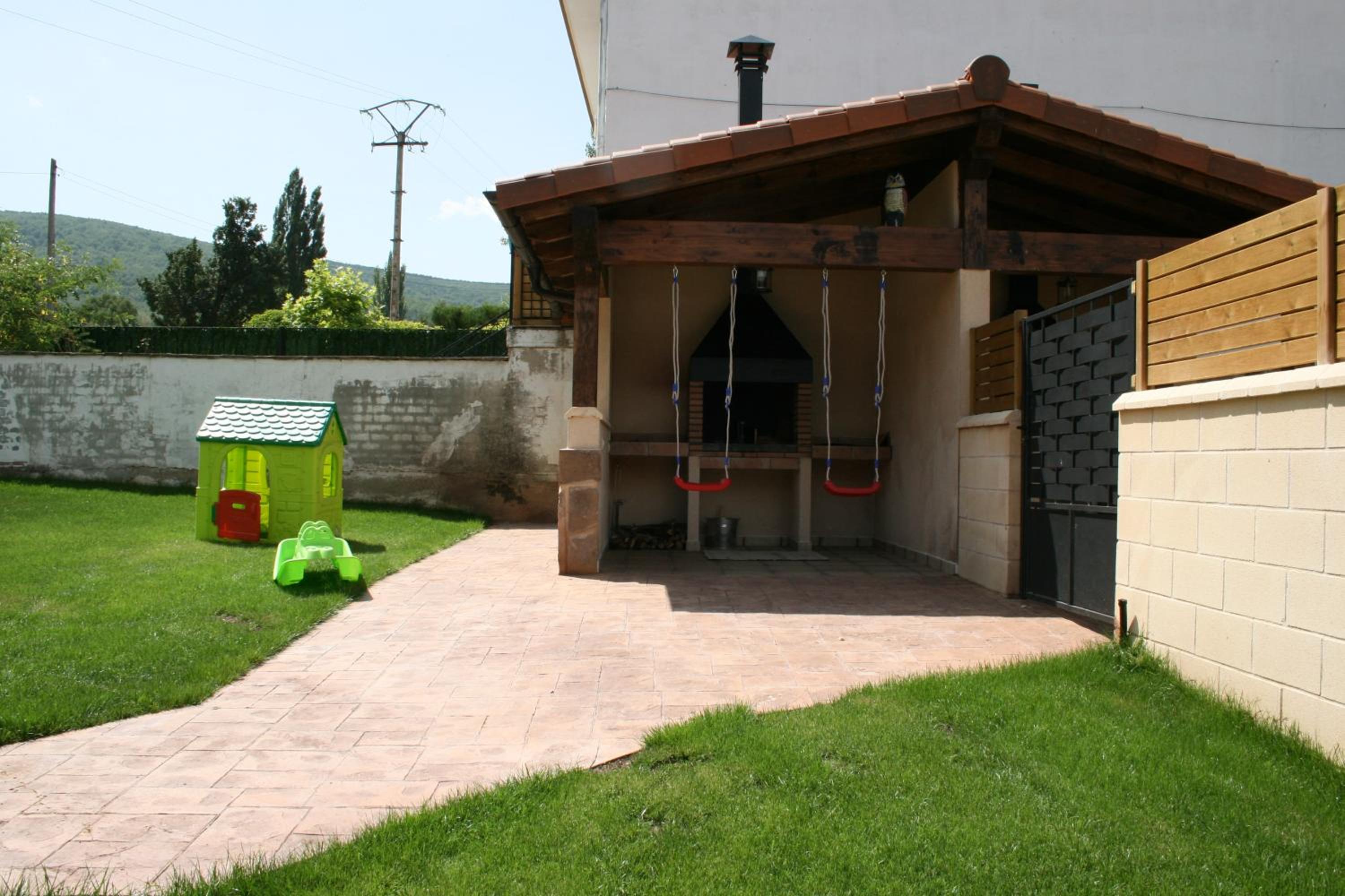 Los Robles II