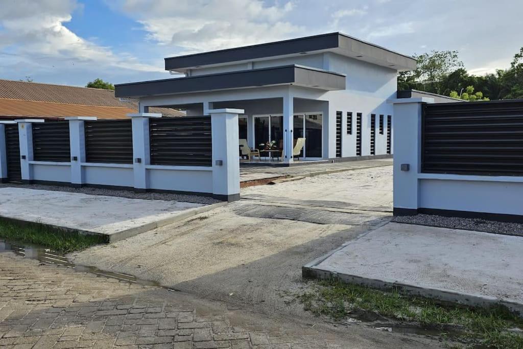 Paradijs in Paramaribo view 5