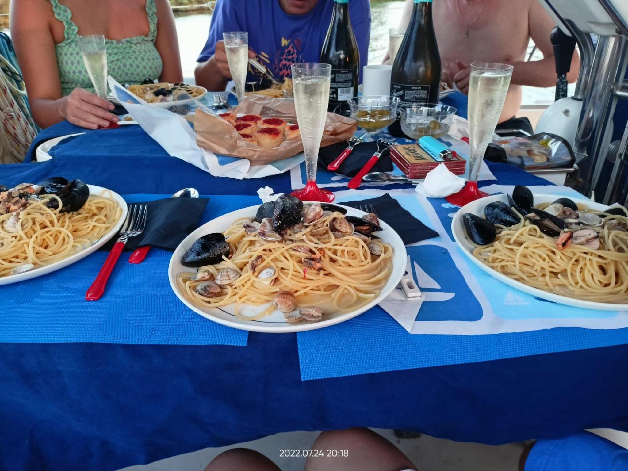 bnsail barca a vela per crociere, veleggiate o semplice relax a bordo