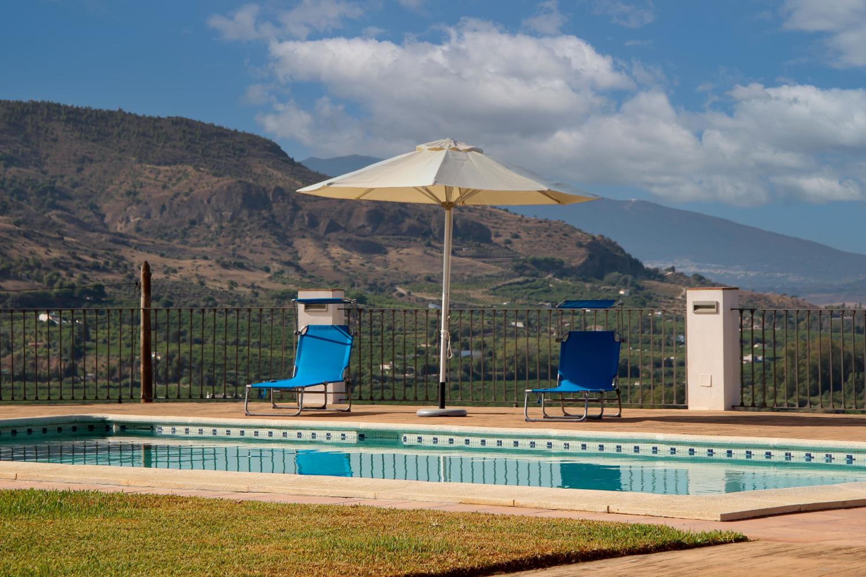 Casa Rural Lomillas de Canca