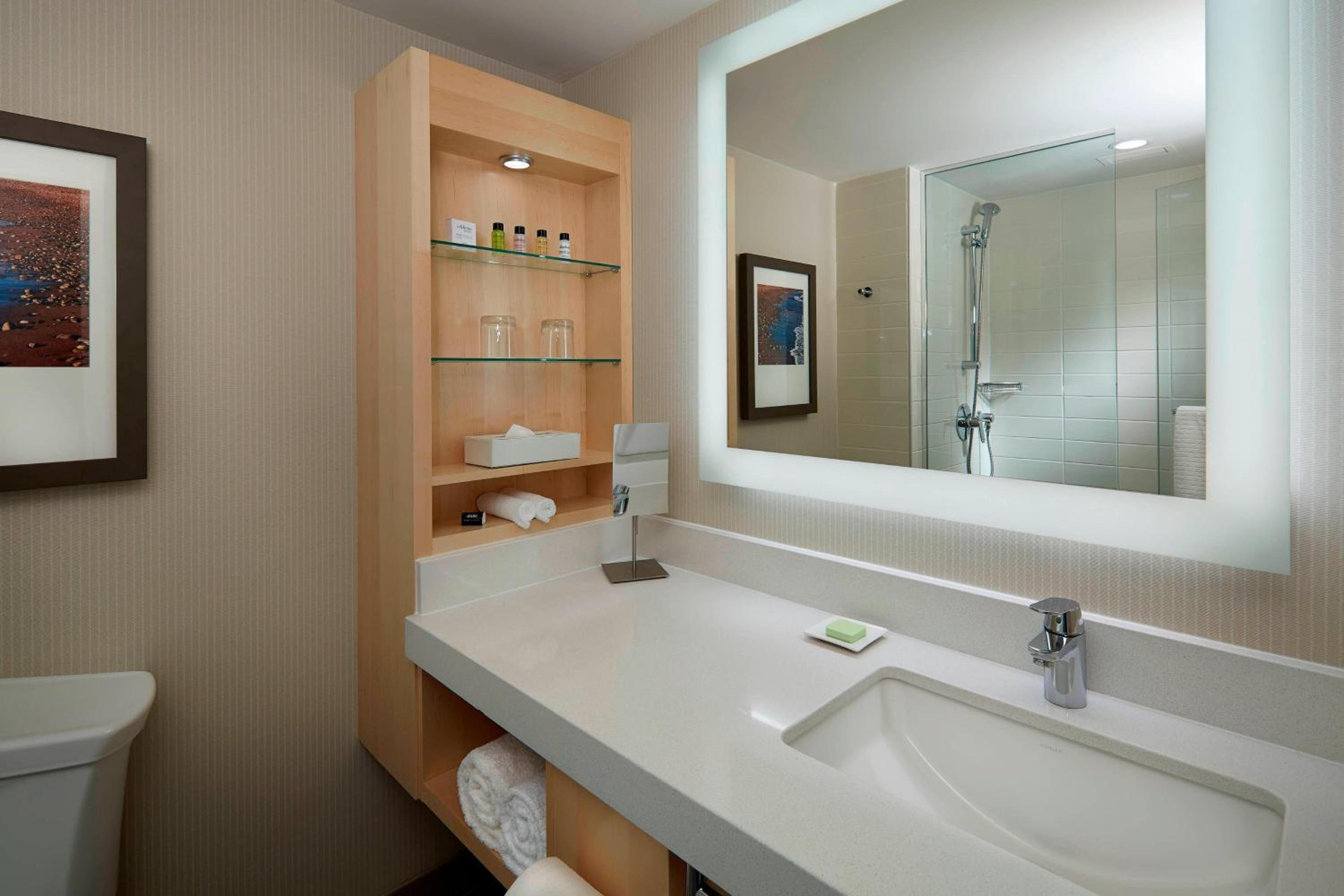 Charlottetown Vacations - Delta Hotels by Marriott Prince Edward - Property Image 5