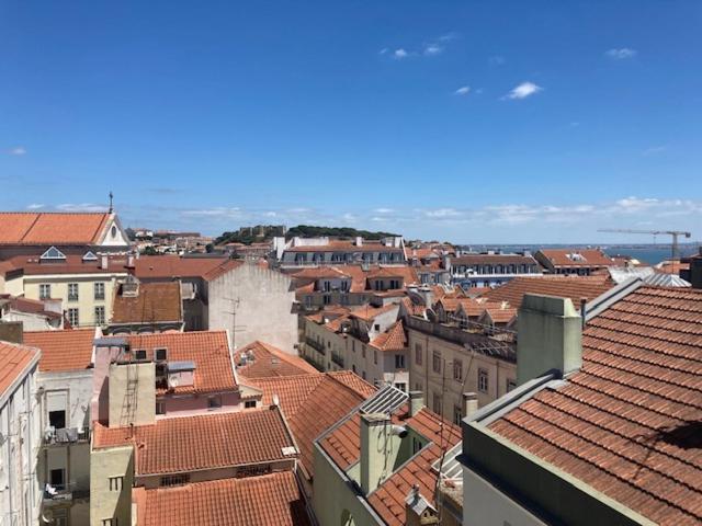 Lisbon Colours Bairro Alto Apartments