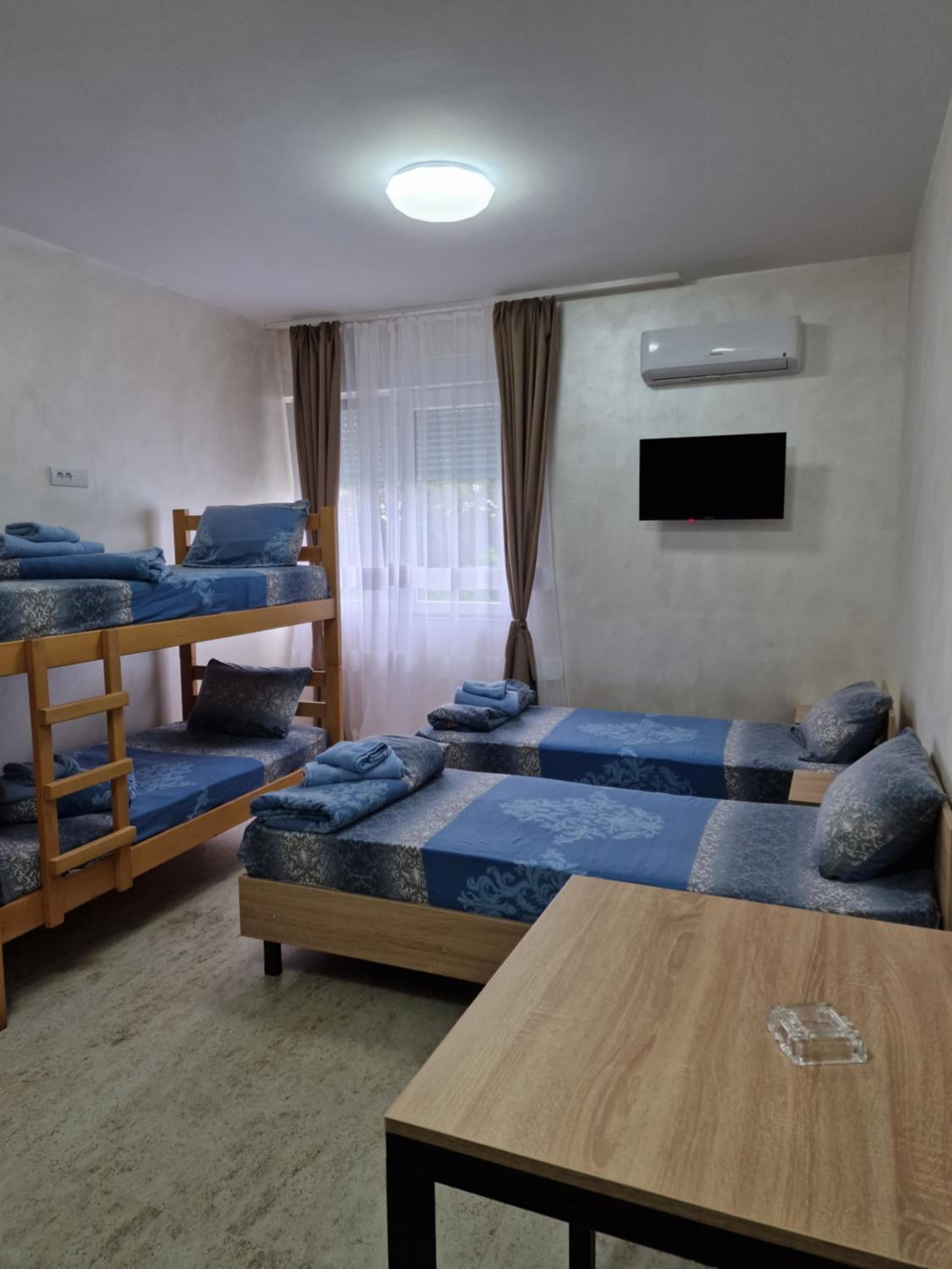 Rooms Green Set