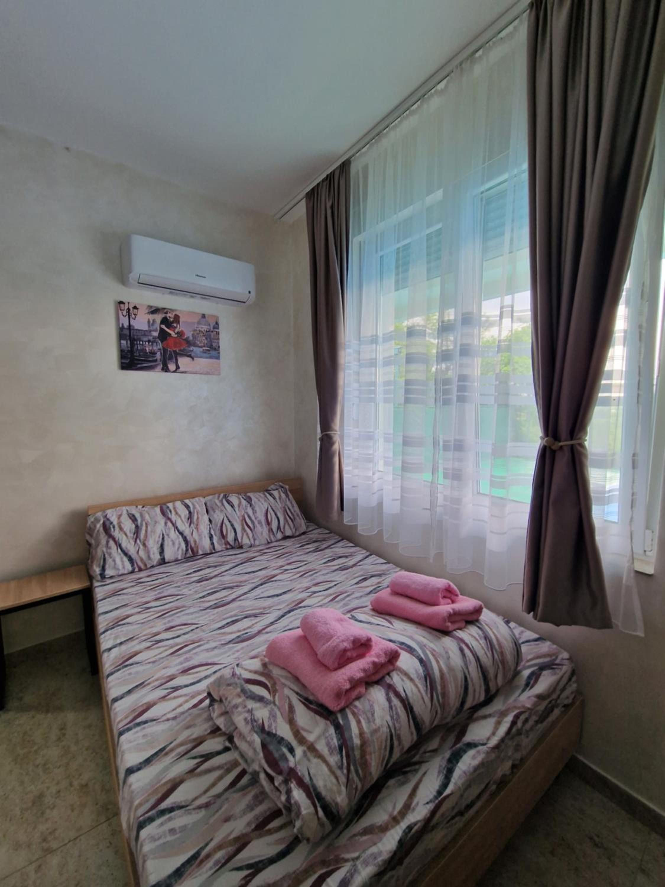 Rooms Green Set