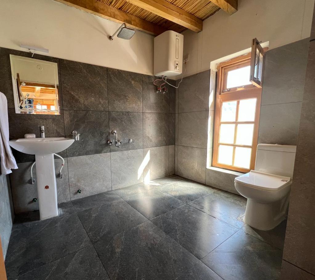Guru view Home stay