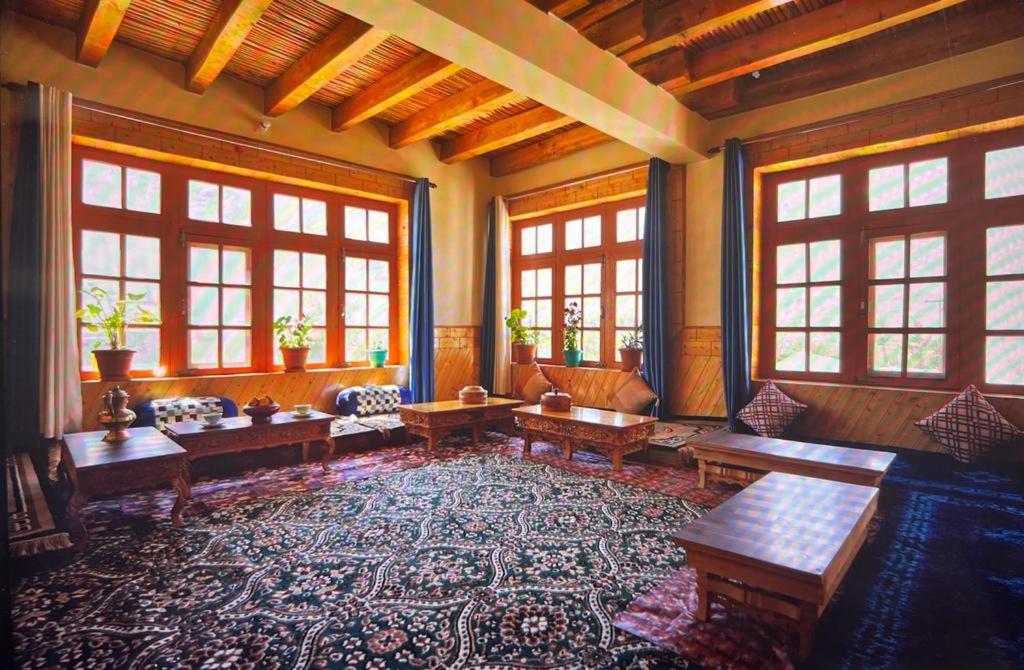 Guru view Home stay