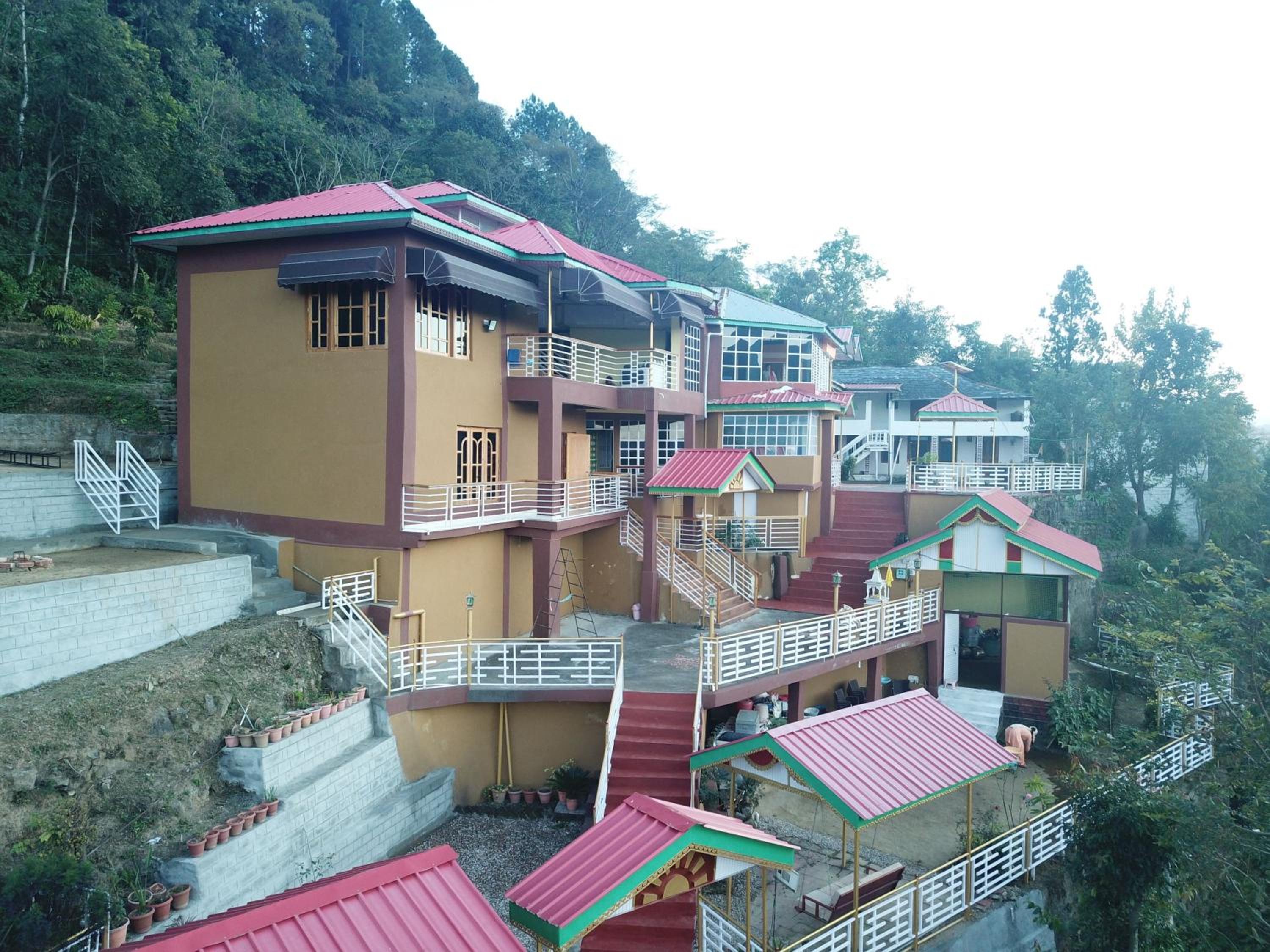 Hotel O Home Home Of Peace & Radiance