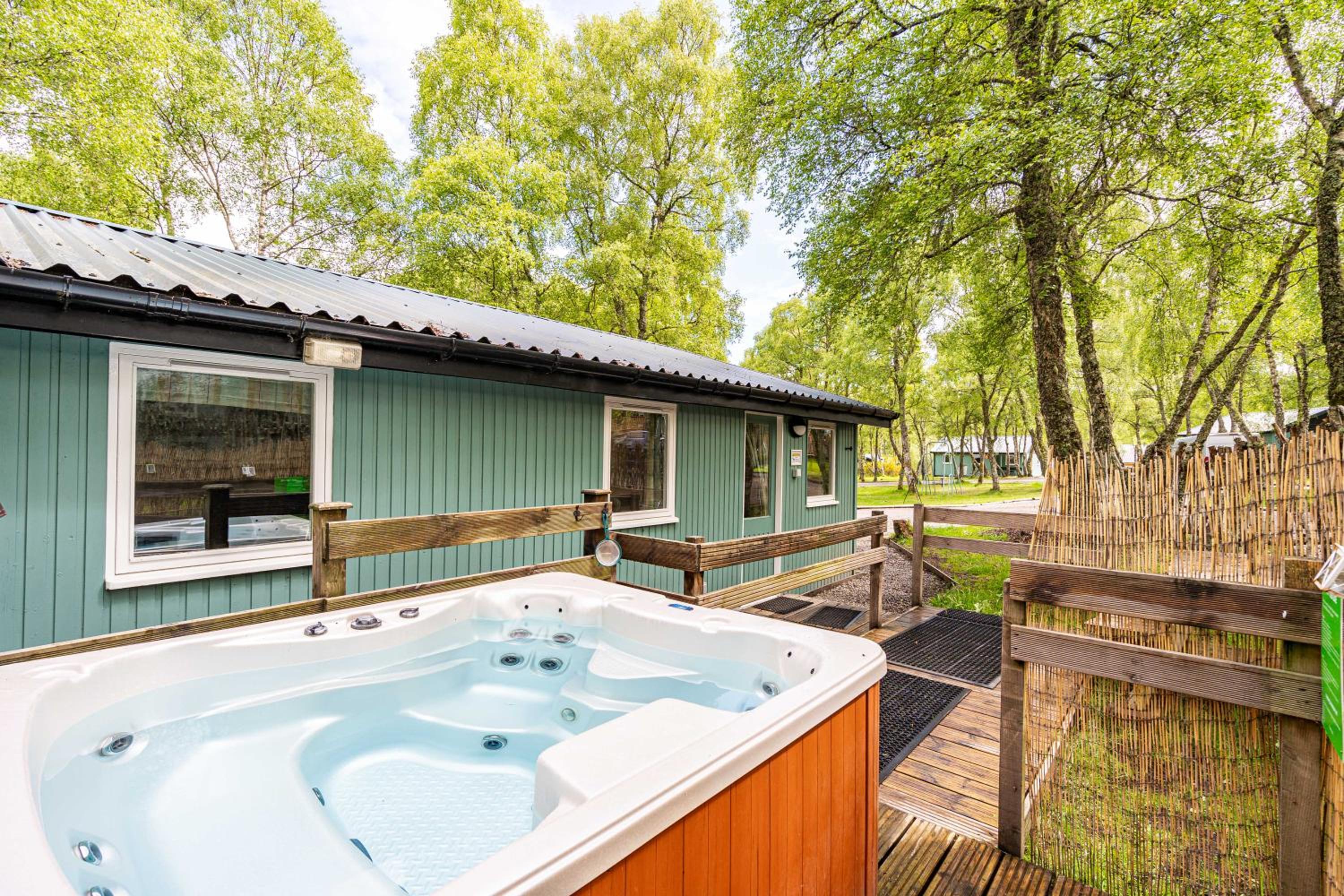 Heather Lodge 10 with Hot Tub view 3