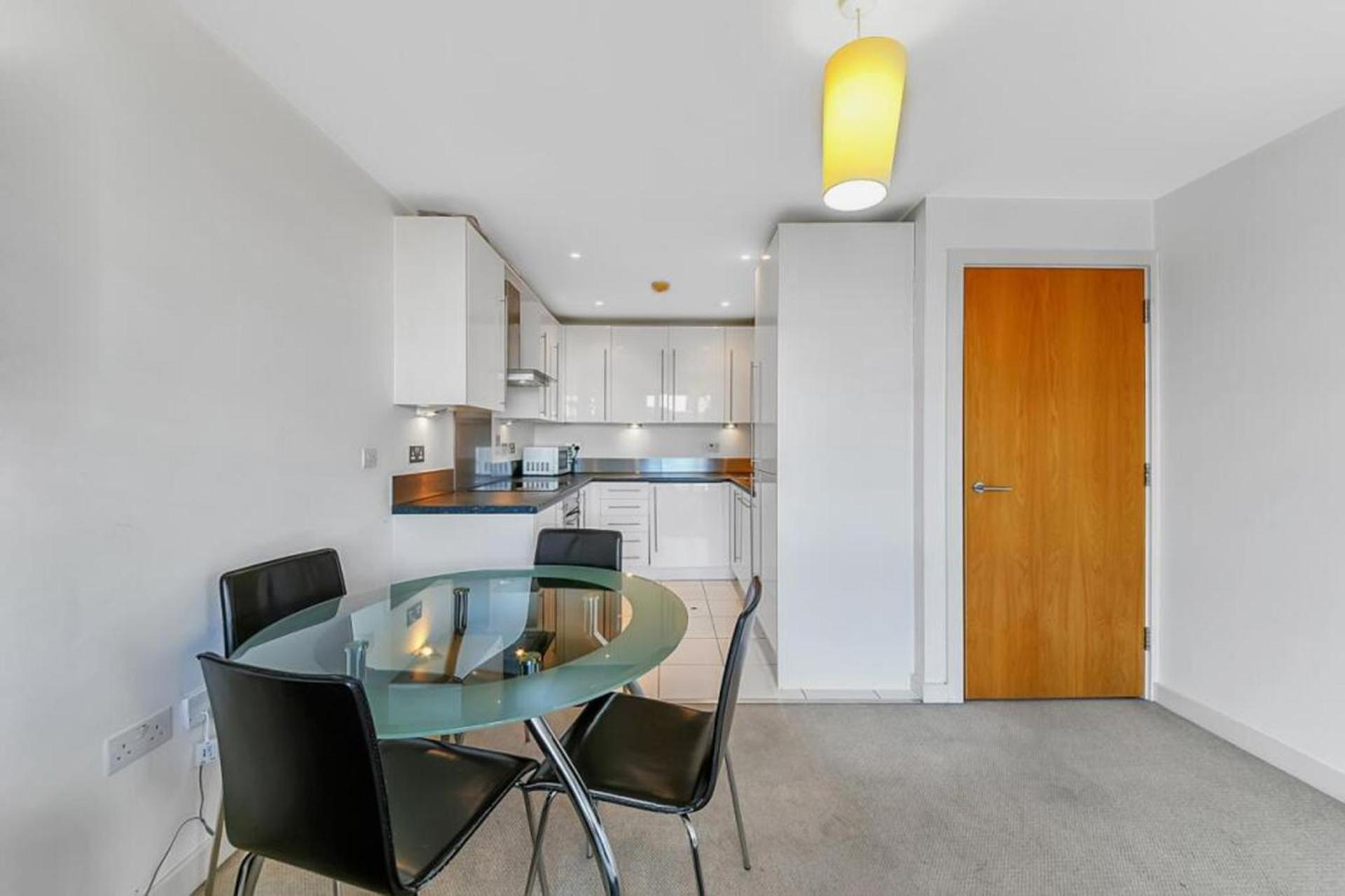 ComfyCozy Luxury Apartment Canning Town
