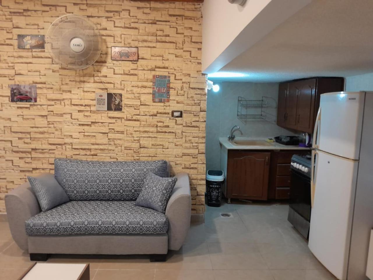 SAKN 2 - One Bedroom Apartment view 5