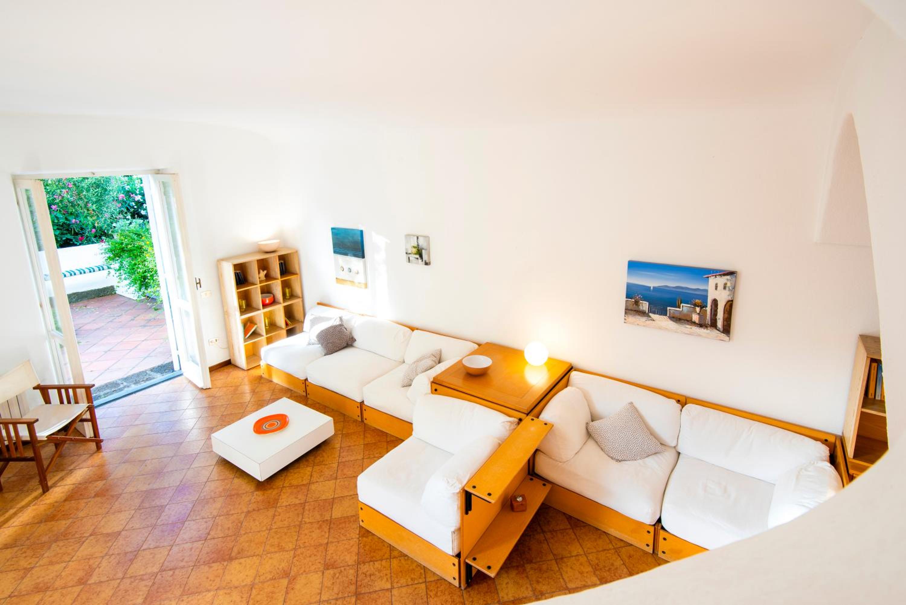 Il Lauro Luxury Villa view 2