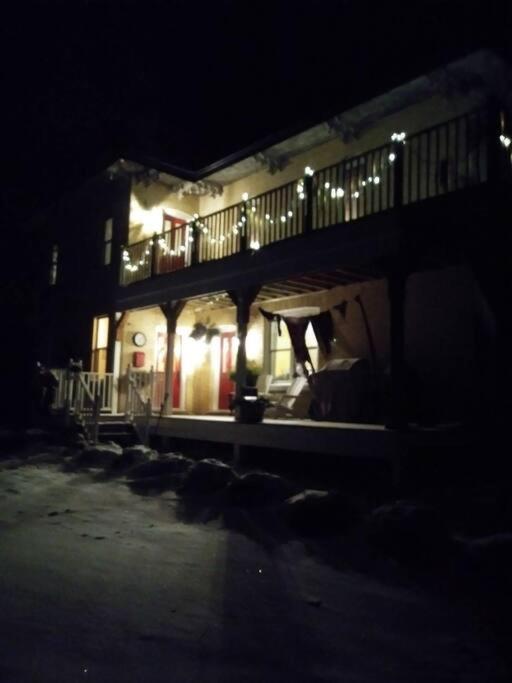 Antiquity Rose Retreat-2nd Floor Spacious and Private Apartment