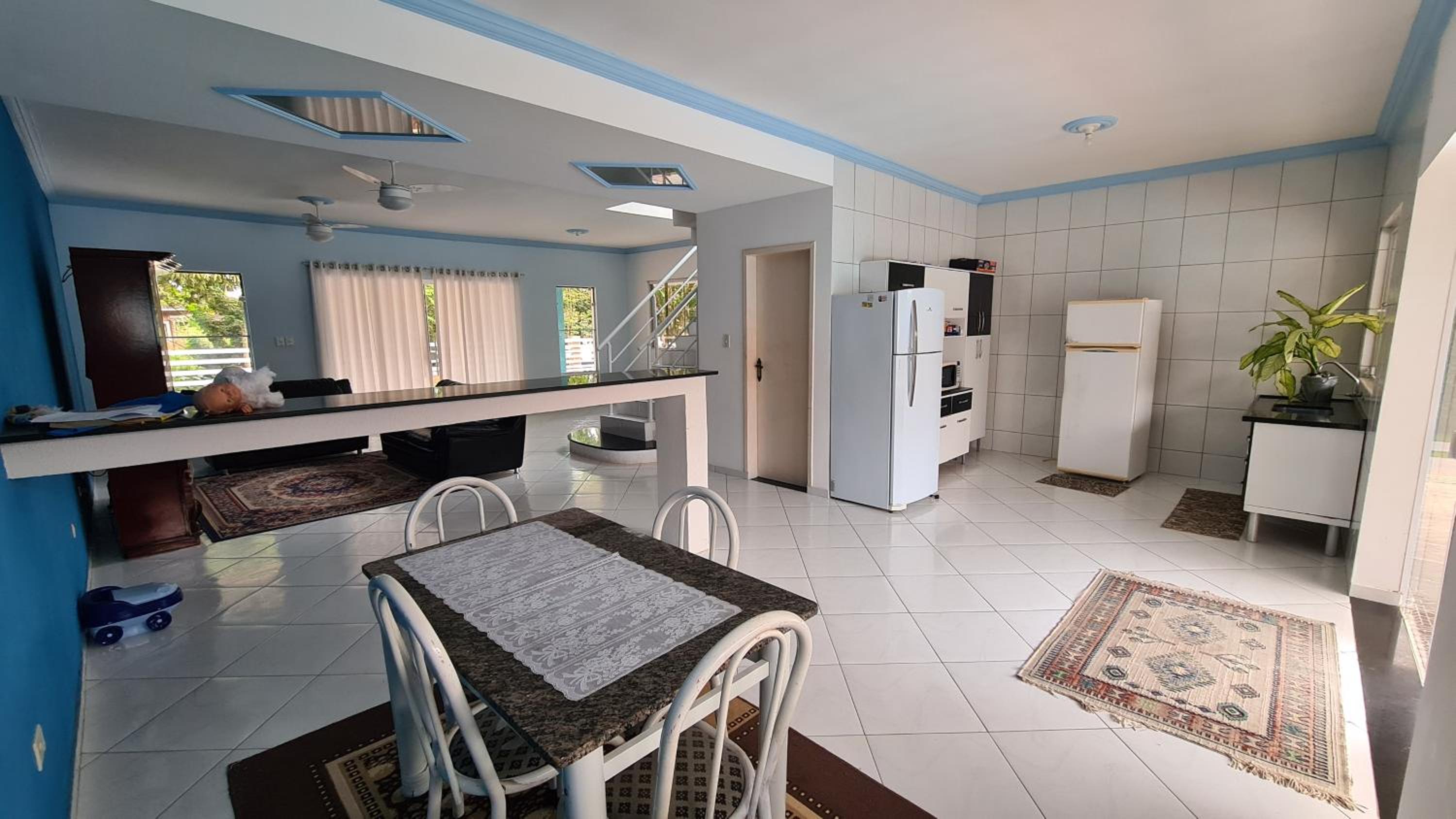 Casa com piscina e wife tabatinga