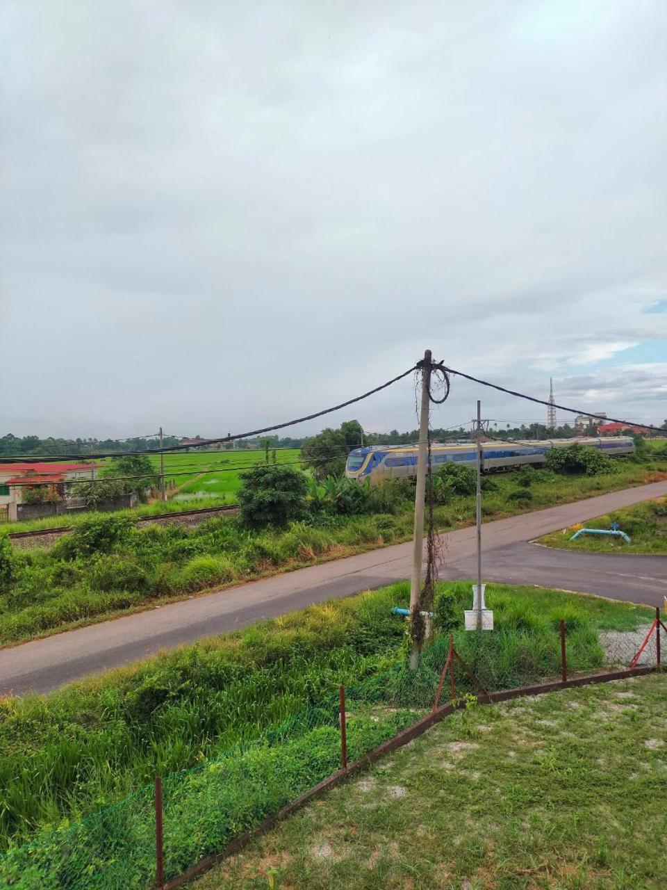 YY Homestay Pasir Mas photo 5