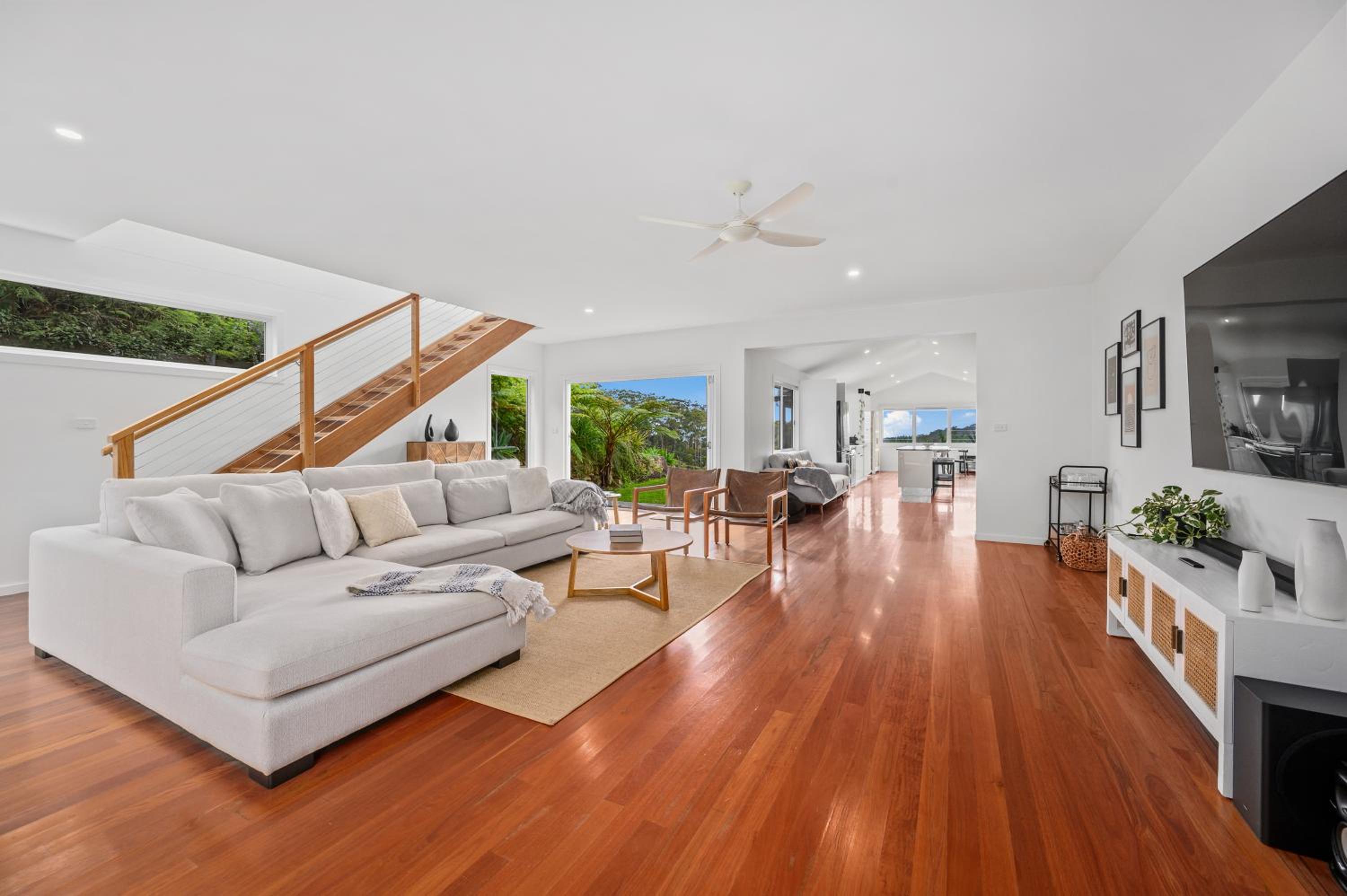 Tranquil Treetop Haven 3BR House with breathtaking views