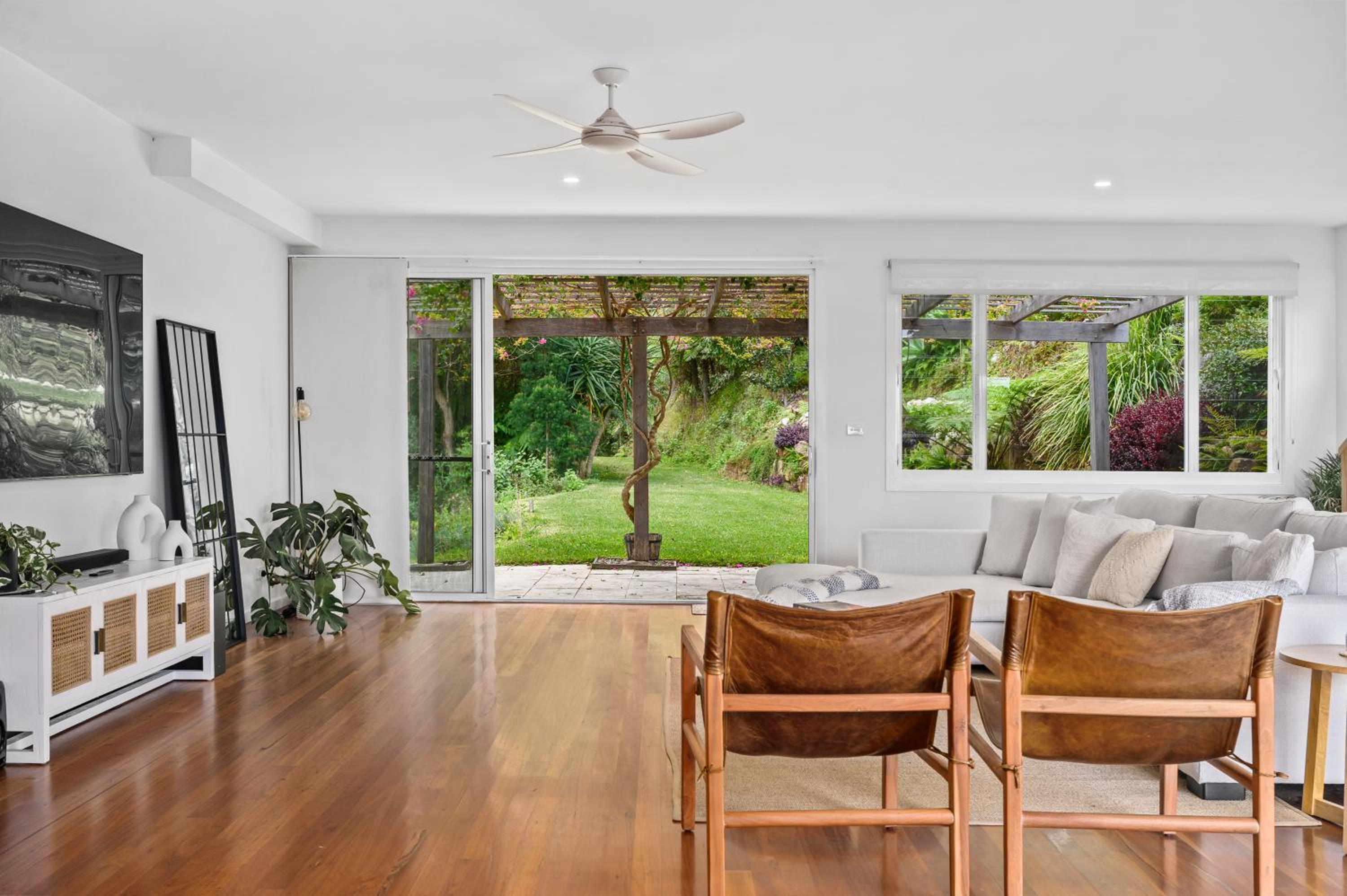 Tranquil Treetop Haven 3BR House with breathtaking views