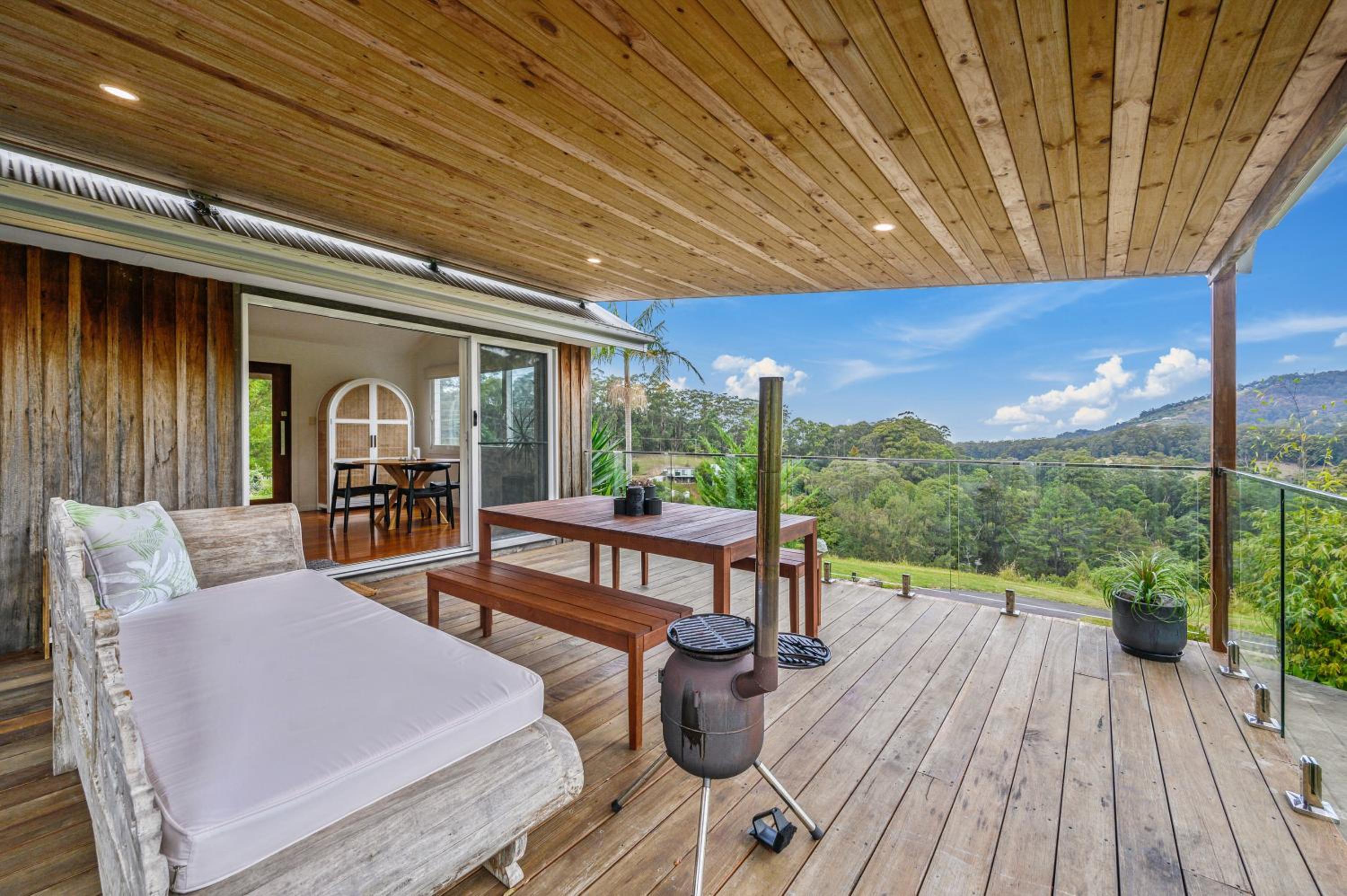 Tranquil Treetop Haven 3BR House with breathtaking views